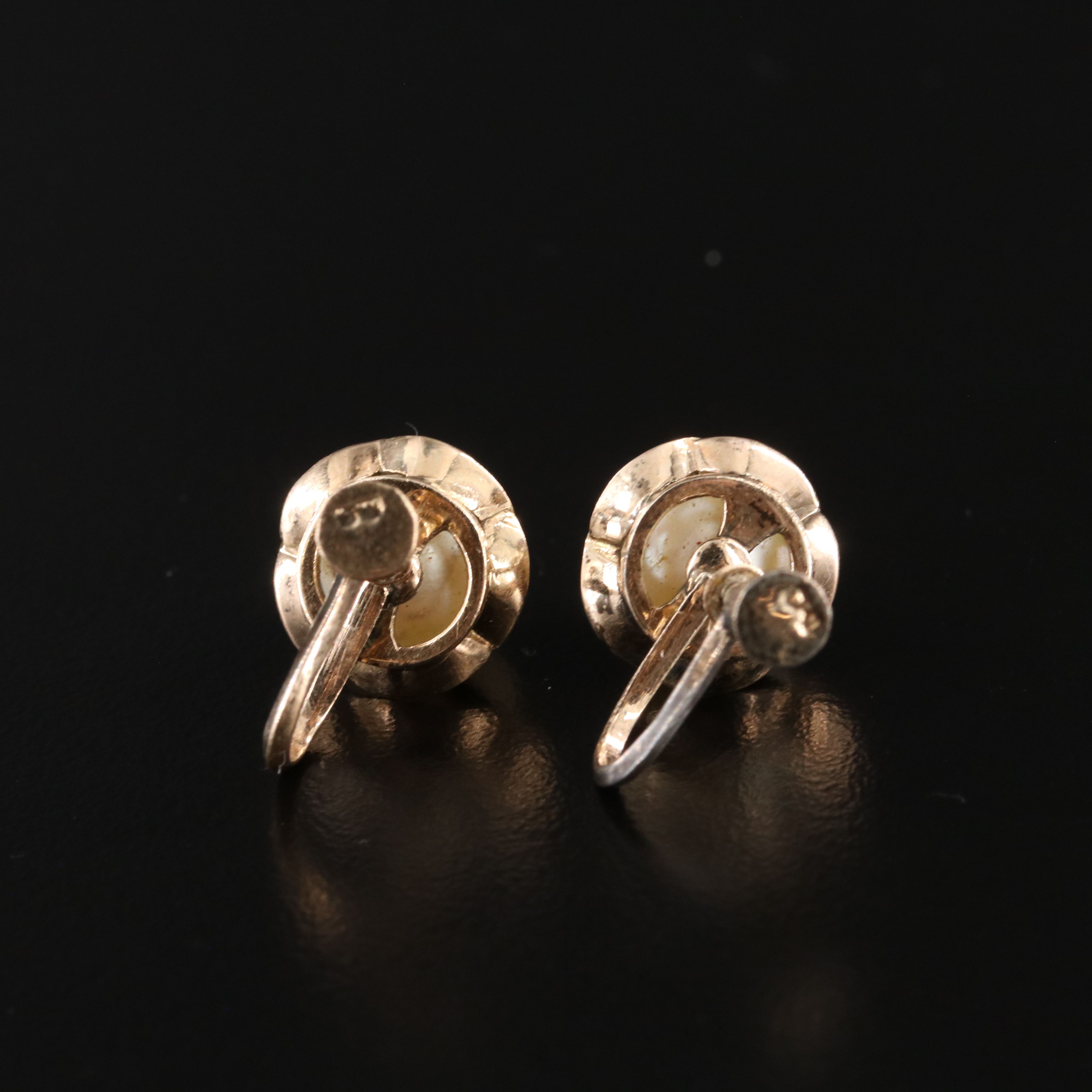 14K Pearl Screw Back Earrings with Scalloped Setting