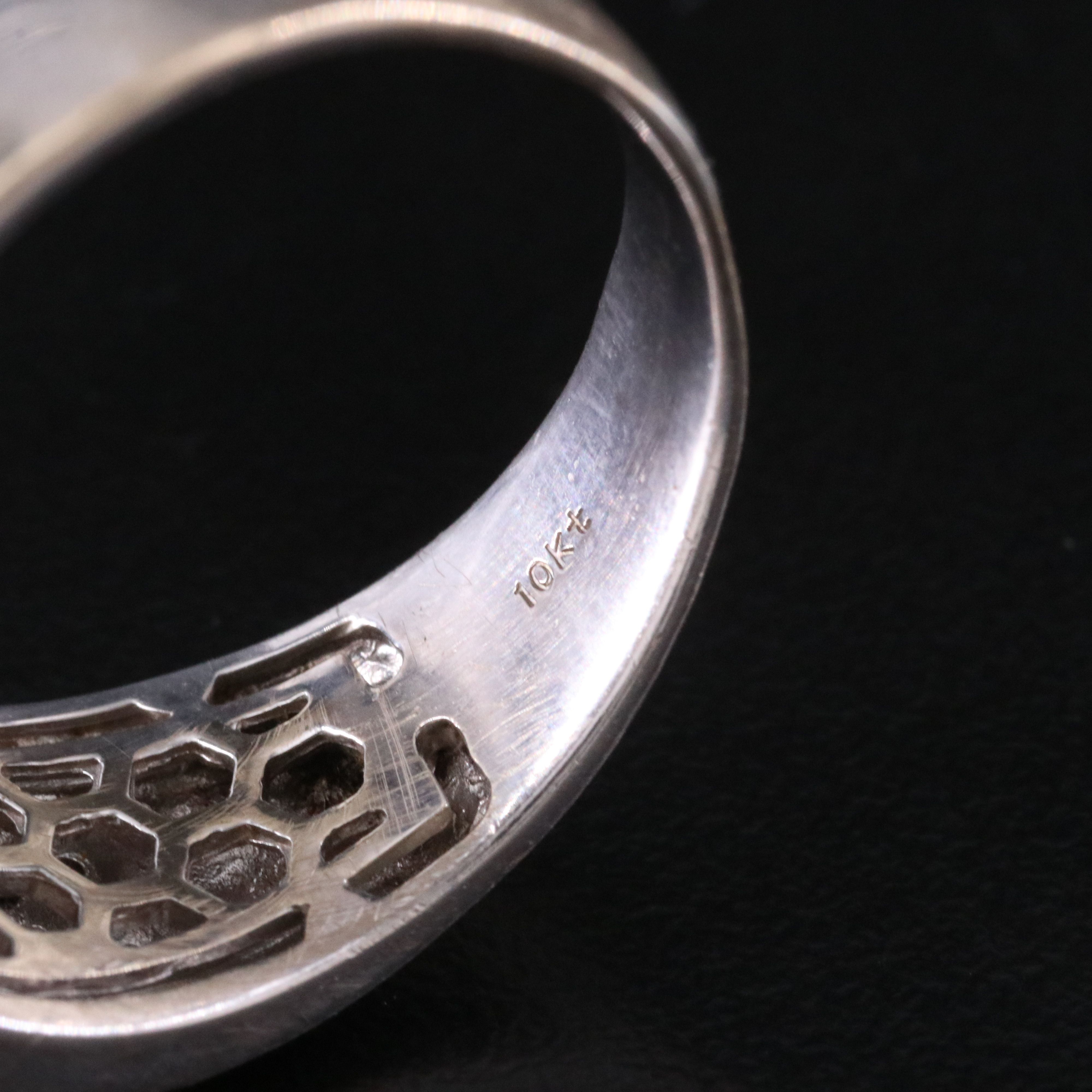 10K 1.25 CTW Diamond Ring