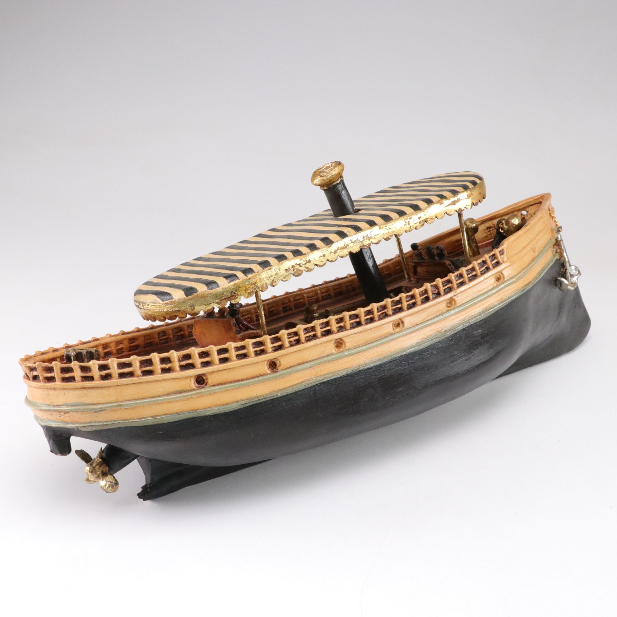 Barrel Back and Steamboat Boat Model Collection