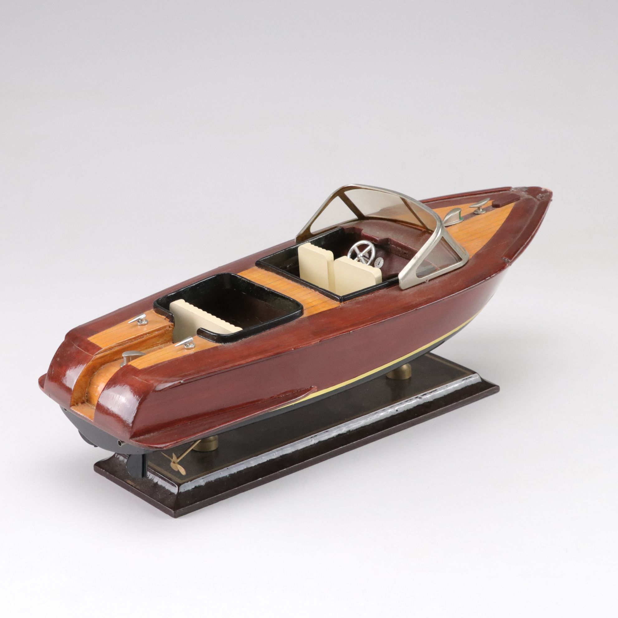 Barrel Back and Steamboat Boat Model Collection