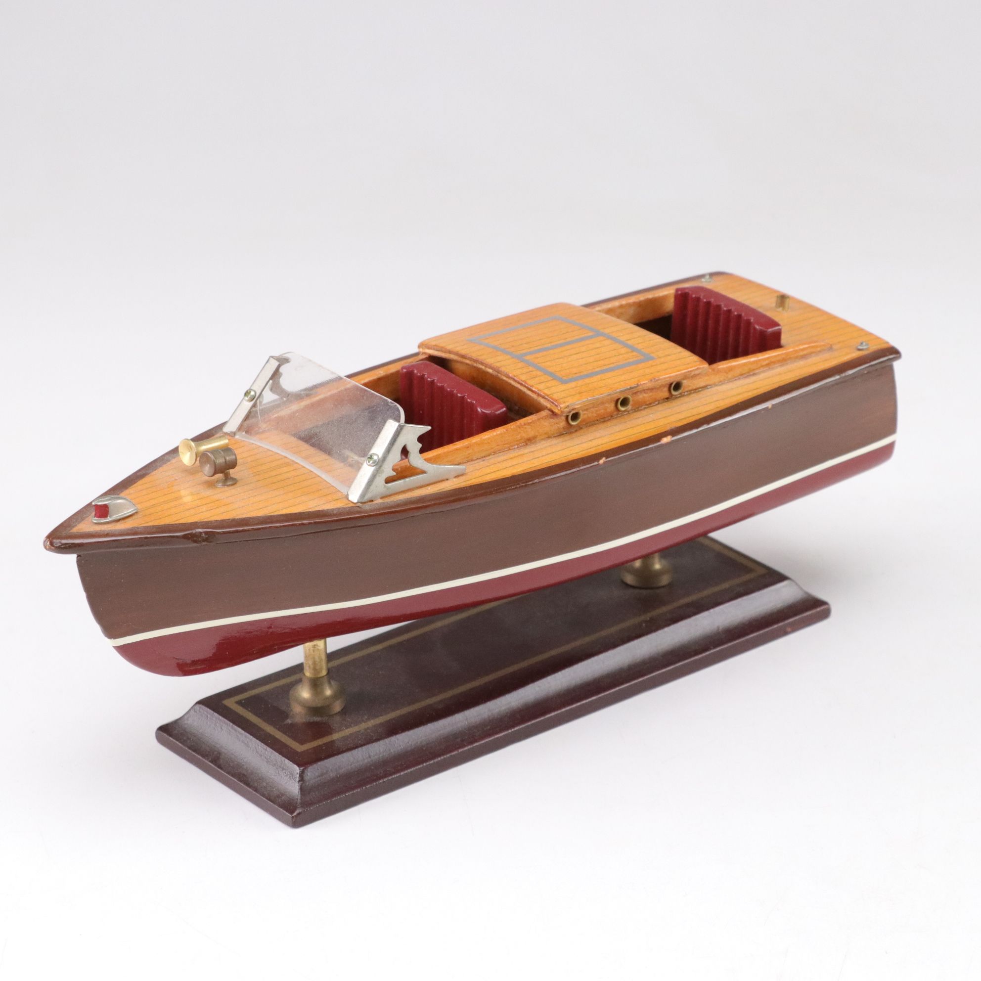 Barrel Back and Steamboat Boat Model Collection