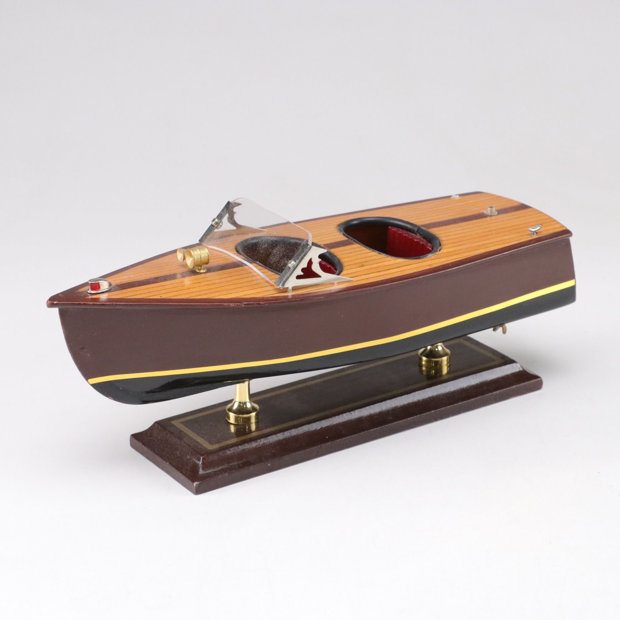 Barrel Back and Steamboat Boat Model Collection