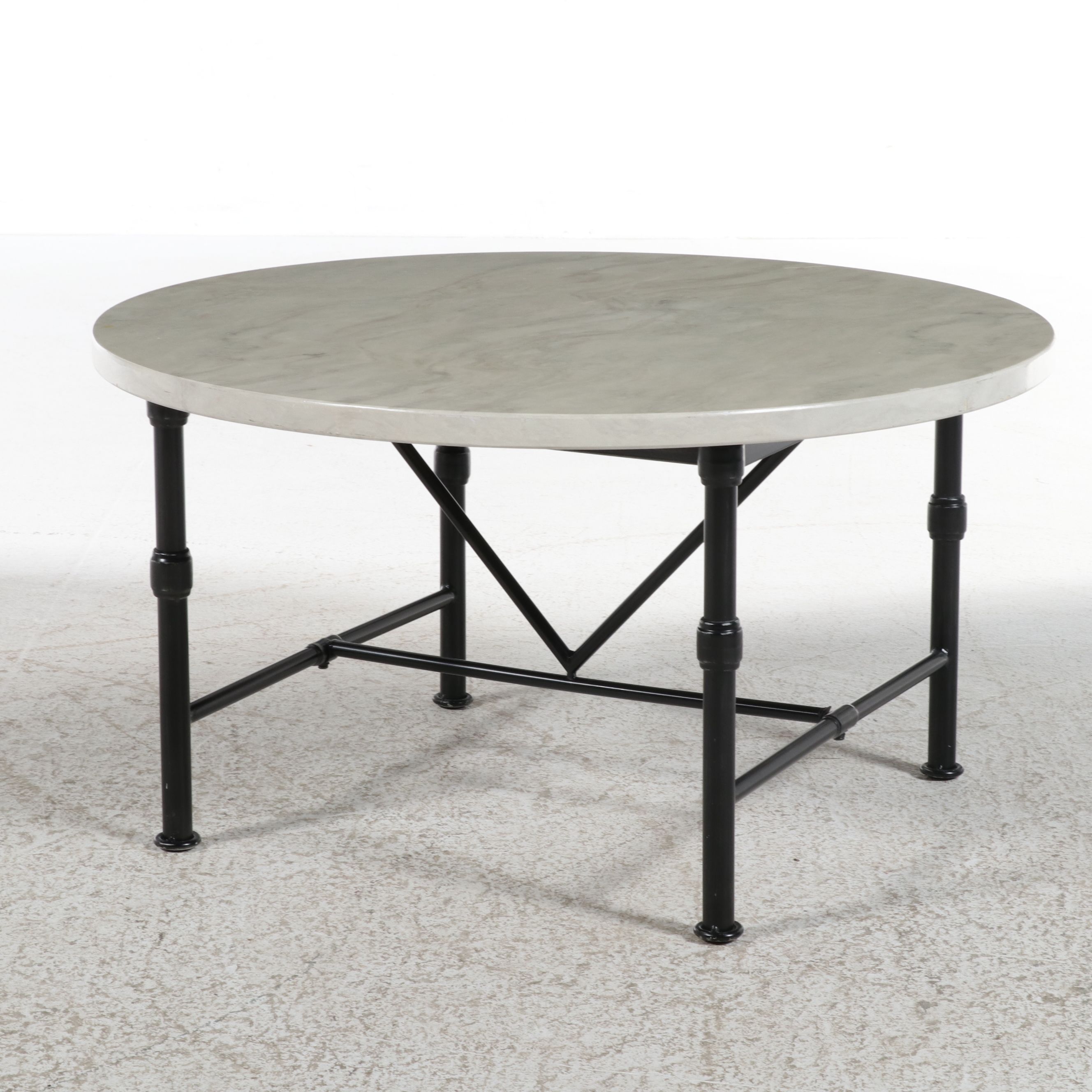 Ashley Furniture Signature Design "Beauban" Round Coffee Table