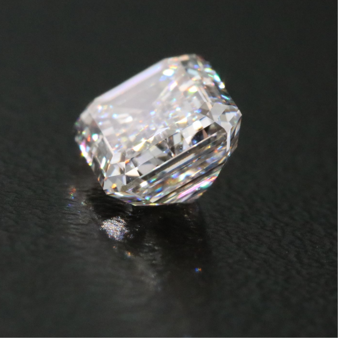 Loose 1.56 CT Lab Grown Diamond with IGI Report