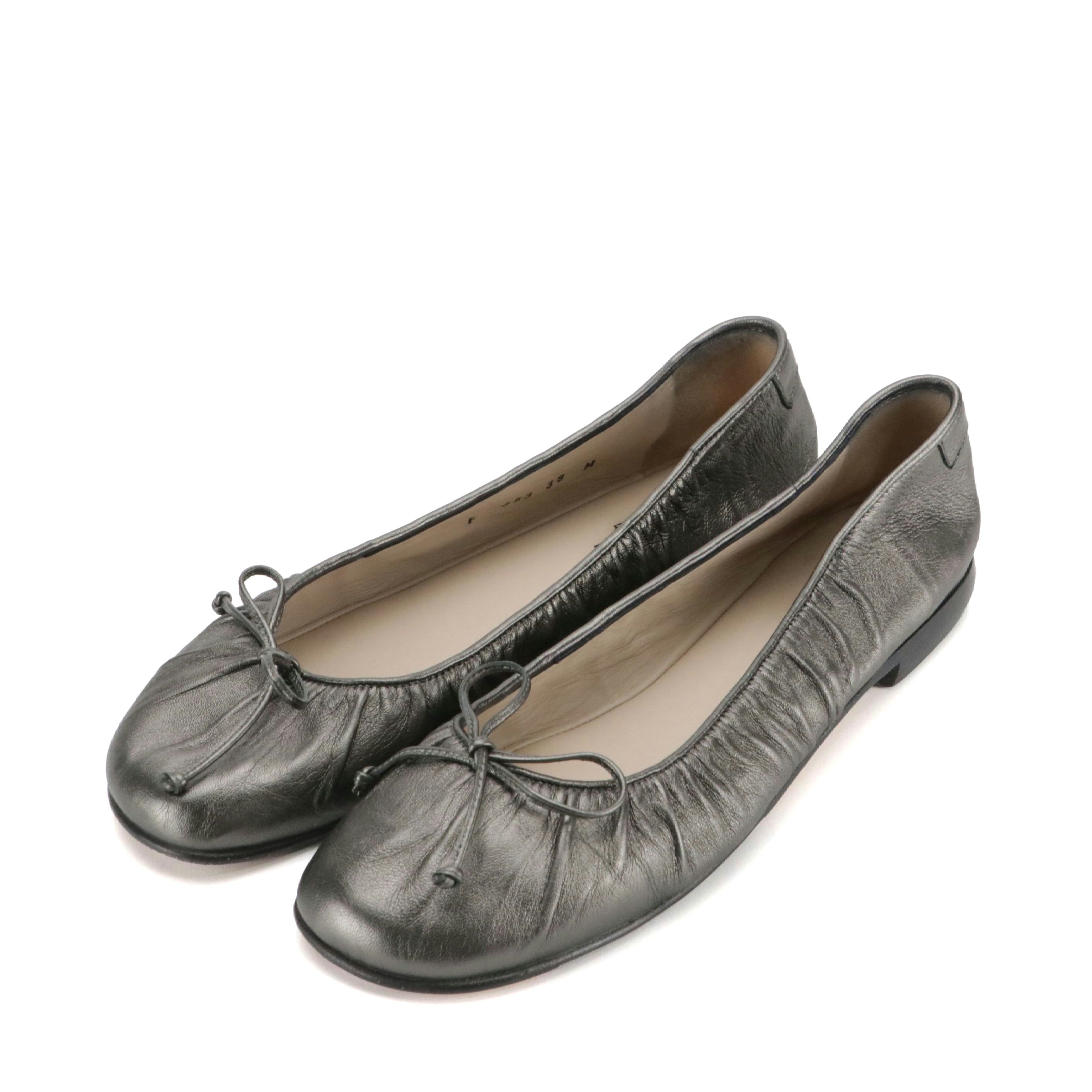 Taryn Rose Ballet Flats in Metallic Gunmetal Leather