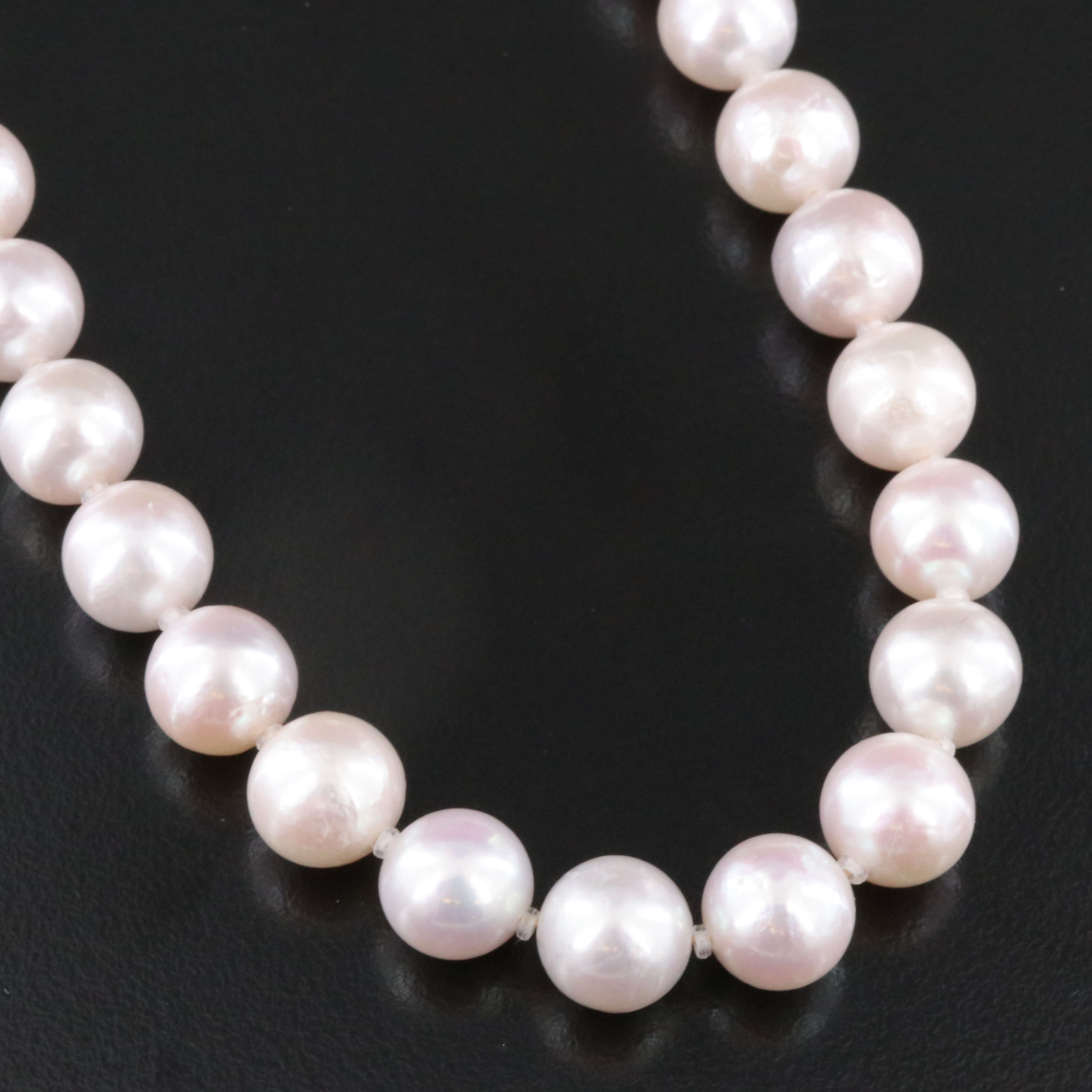 Pearl Necklace with 18K Clasp