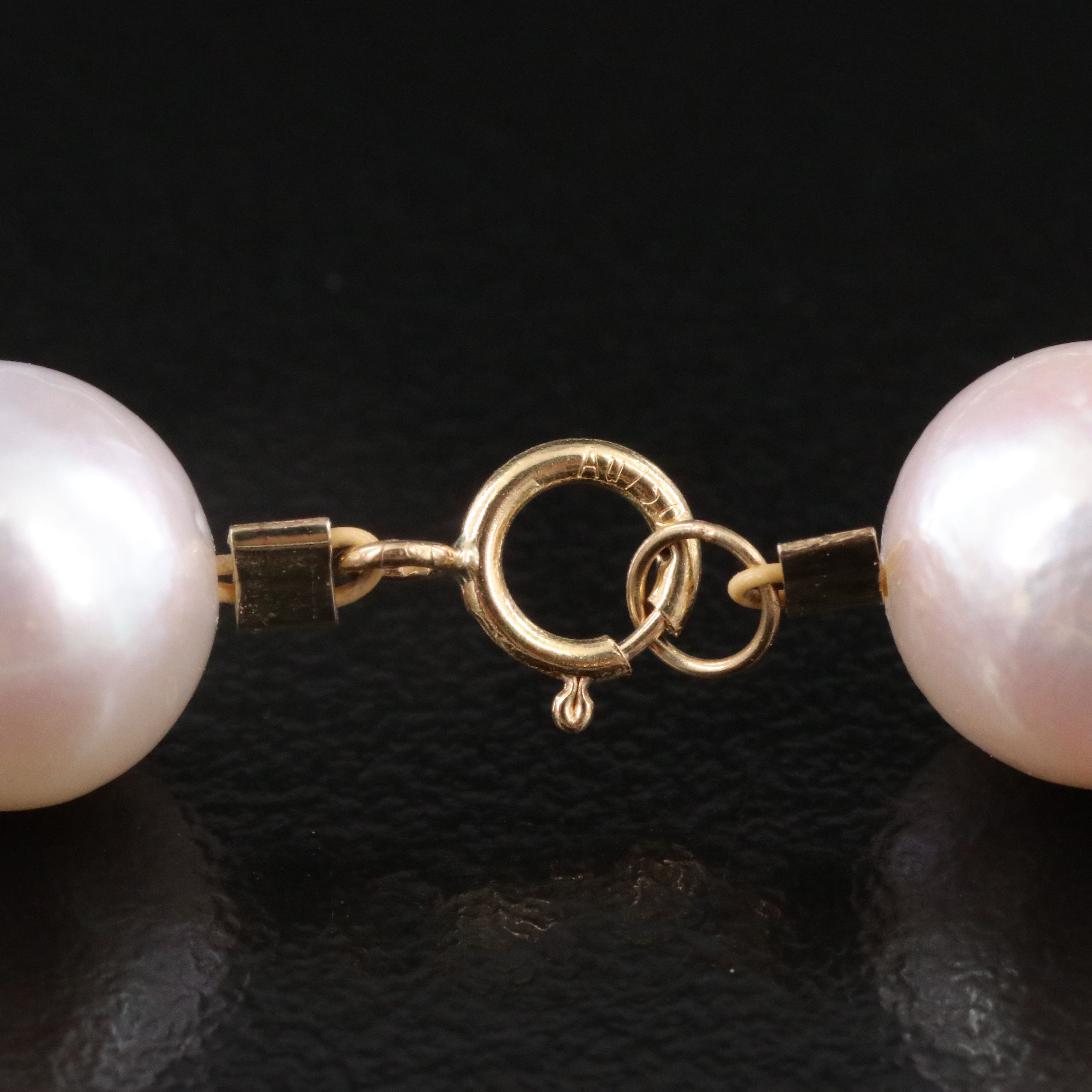 Pearl Necklace with 18K Clasp