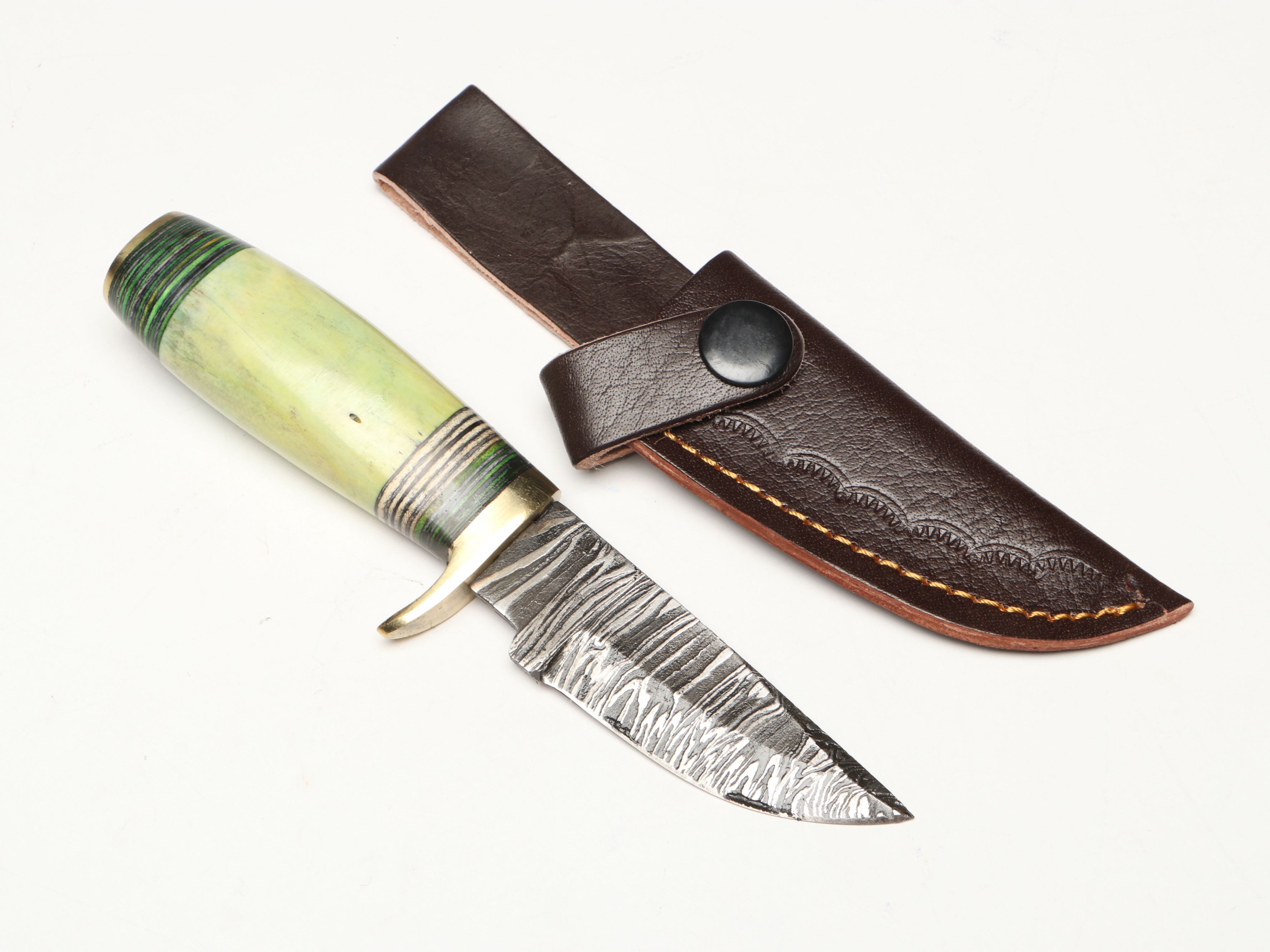 Damascus Steel Skinner and Hunting Knives in Leather Scabbards