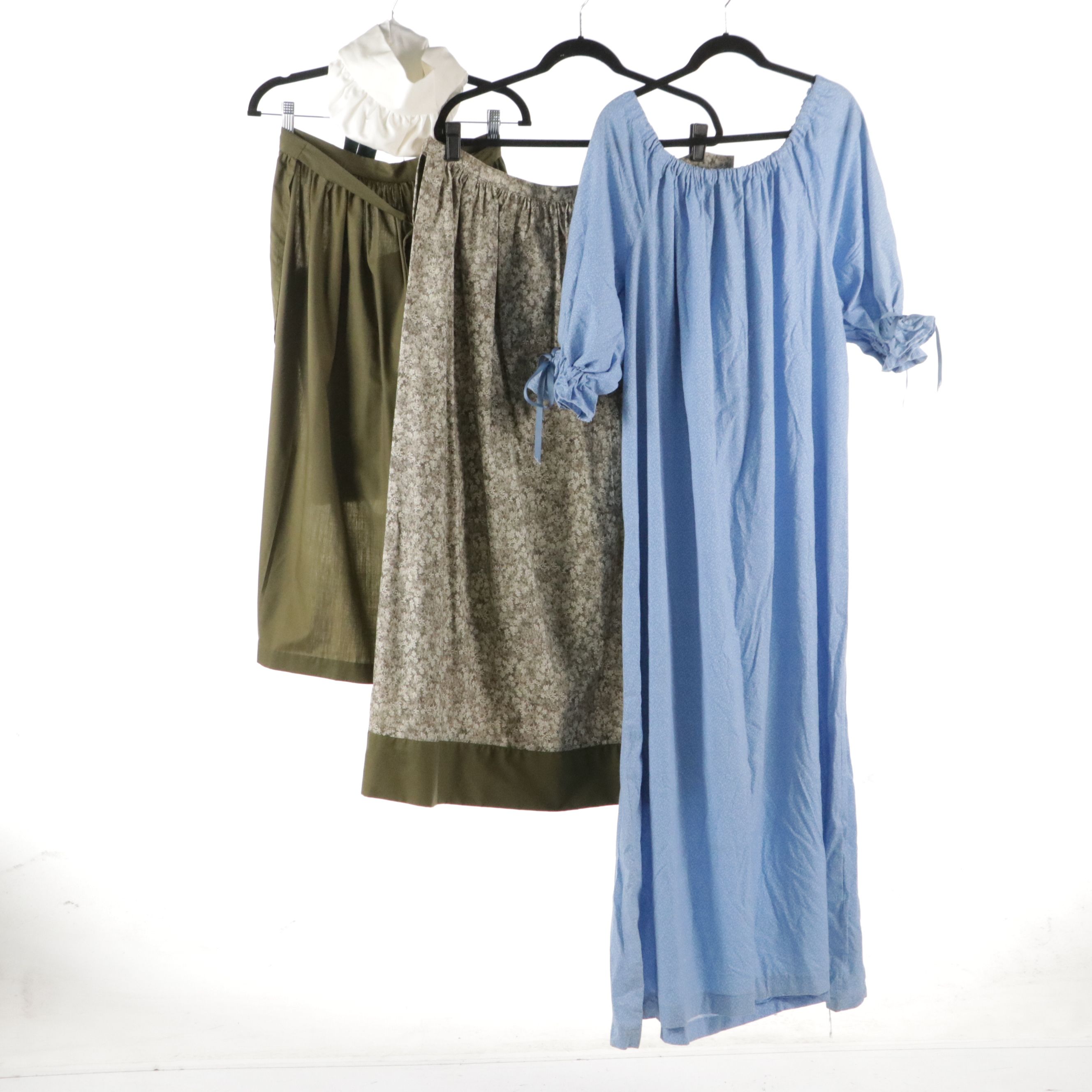 Miller's Horse Needlepoint Bag, Other Vintage Straw Bonnet, Dress, Apron, & More