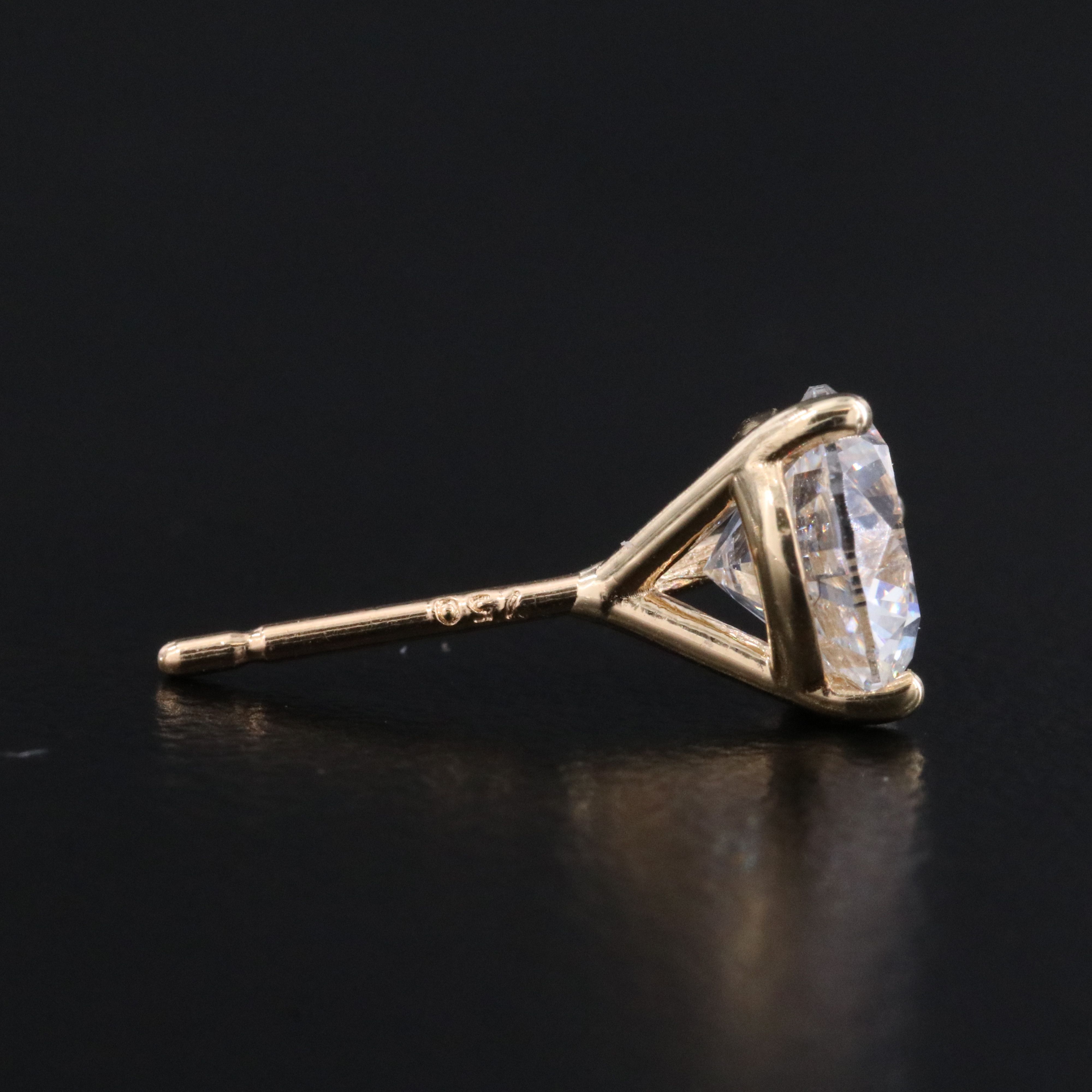 18K 2.0 CTW Lab Grown Diamond Stud Earrings