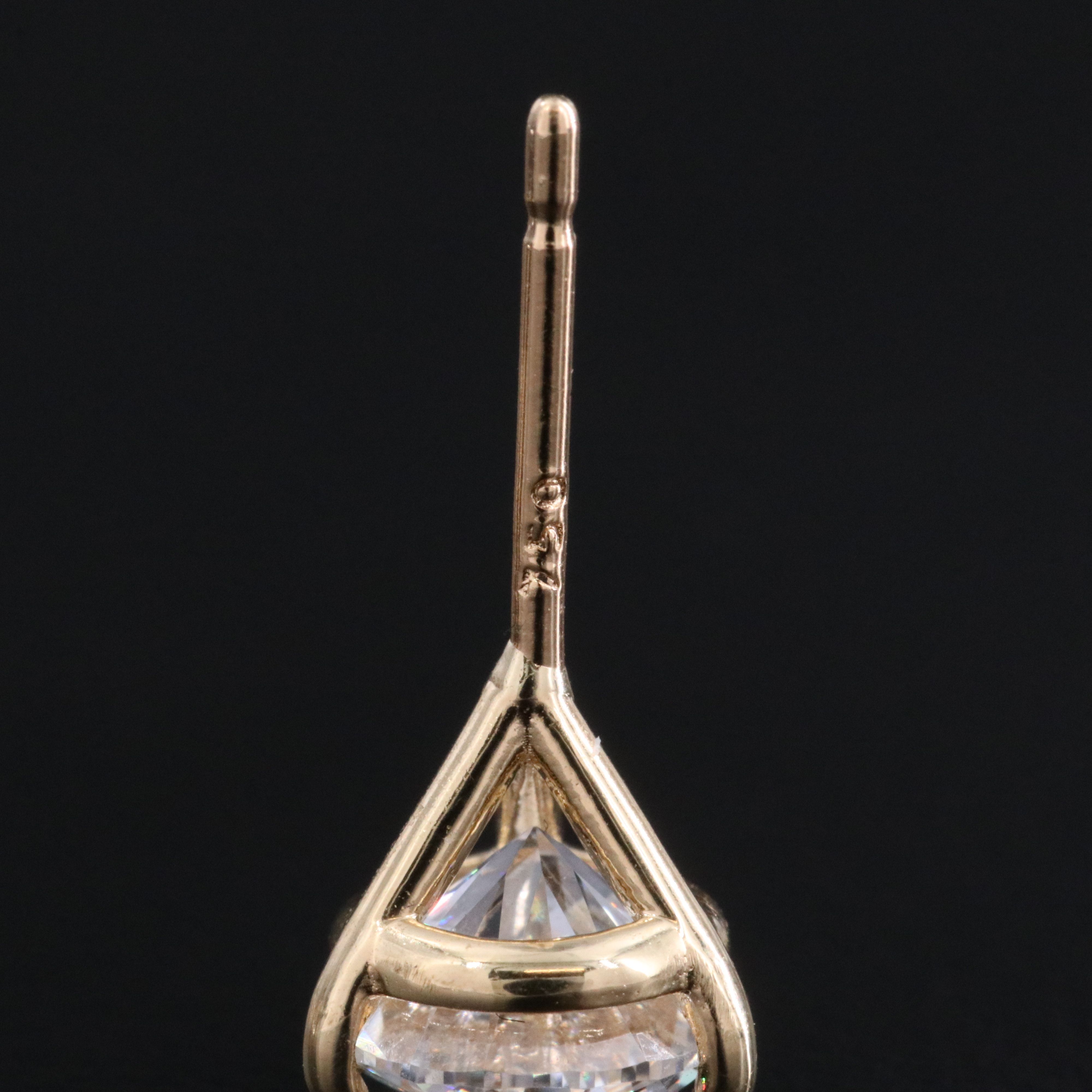 18K 2.0 CTW Lab Grown Diamond Stud Earrings