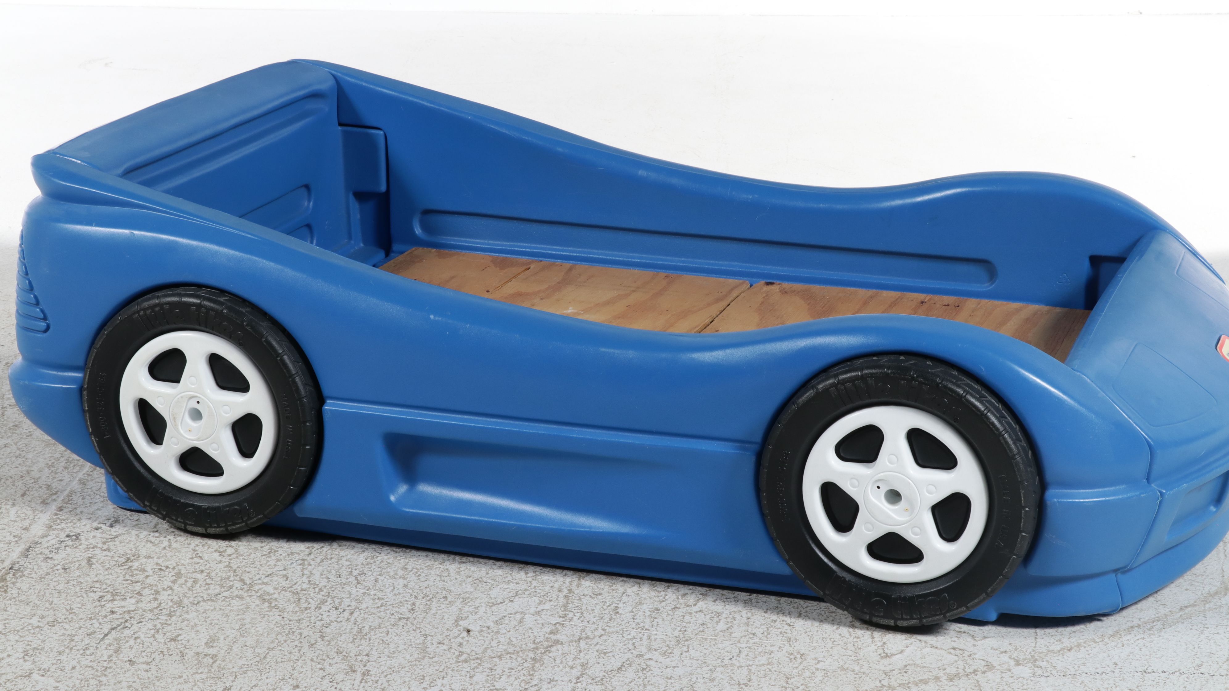 Little Tikes Blue Sports Car Toddler Bed