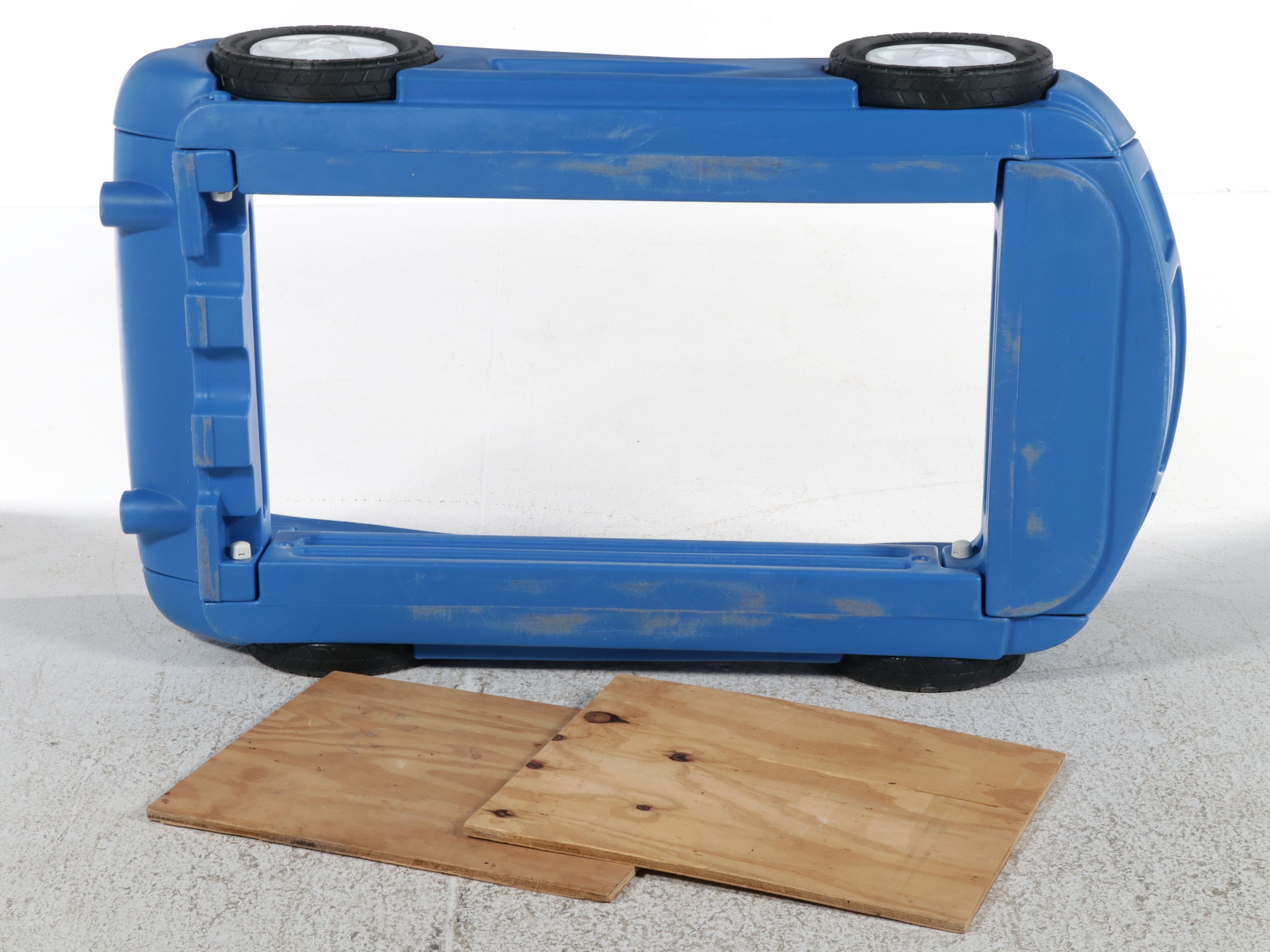 Little Tikes Blue Sports Car Toddler Bed