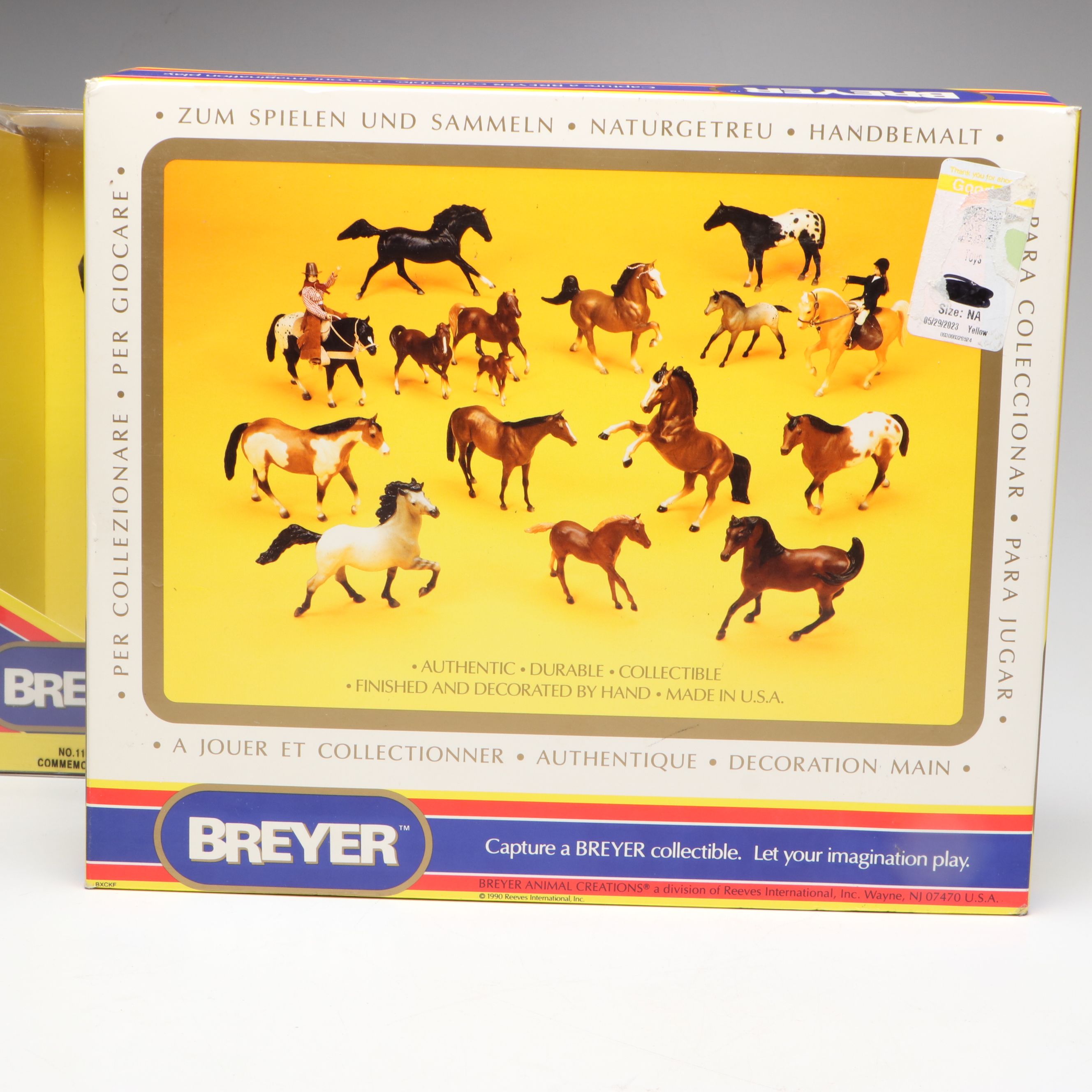 Breyer "Durango" Traditional Models with Wooden Horse Head Wall Décor