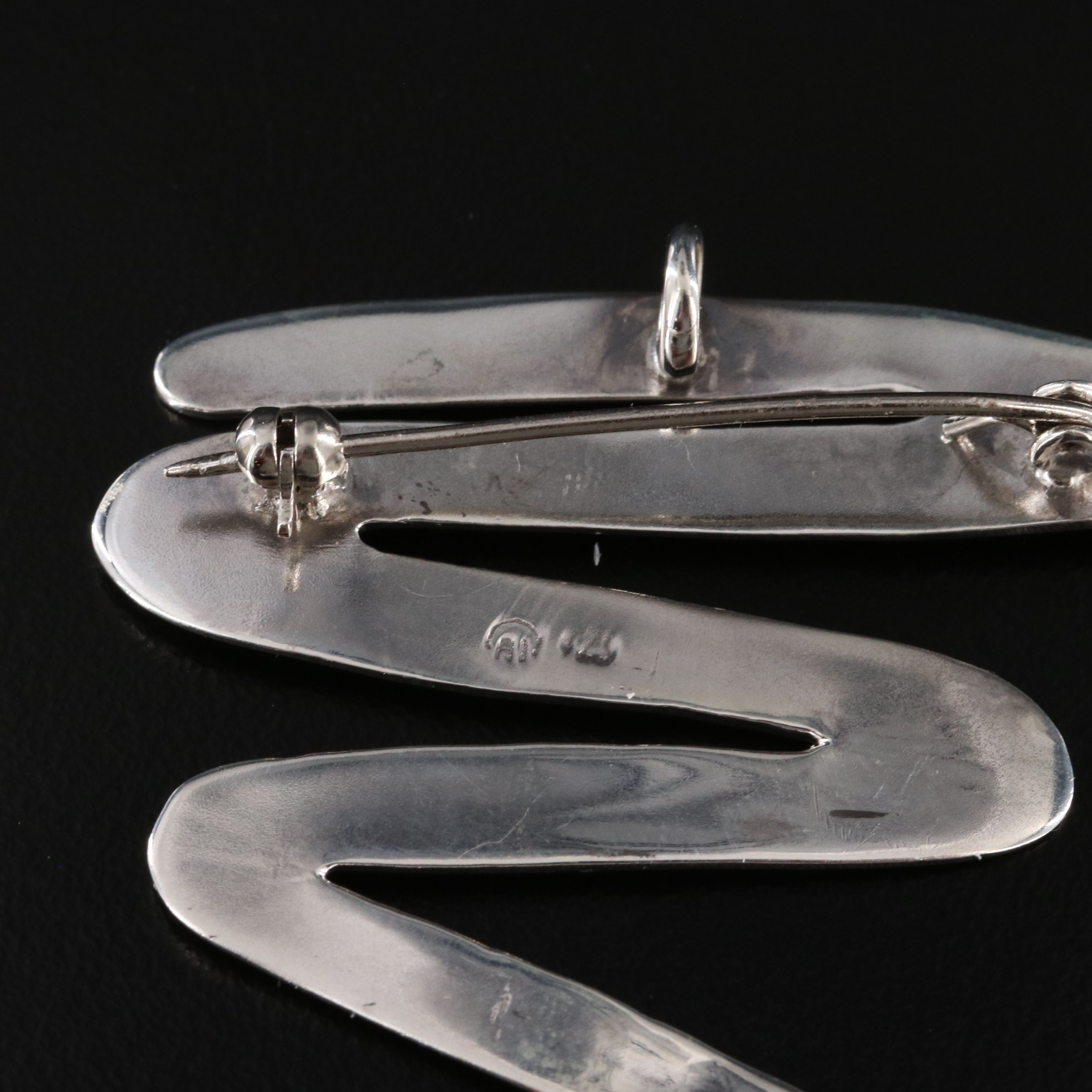 Sterling Zig-Zag Converter Brooch