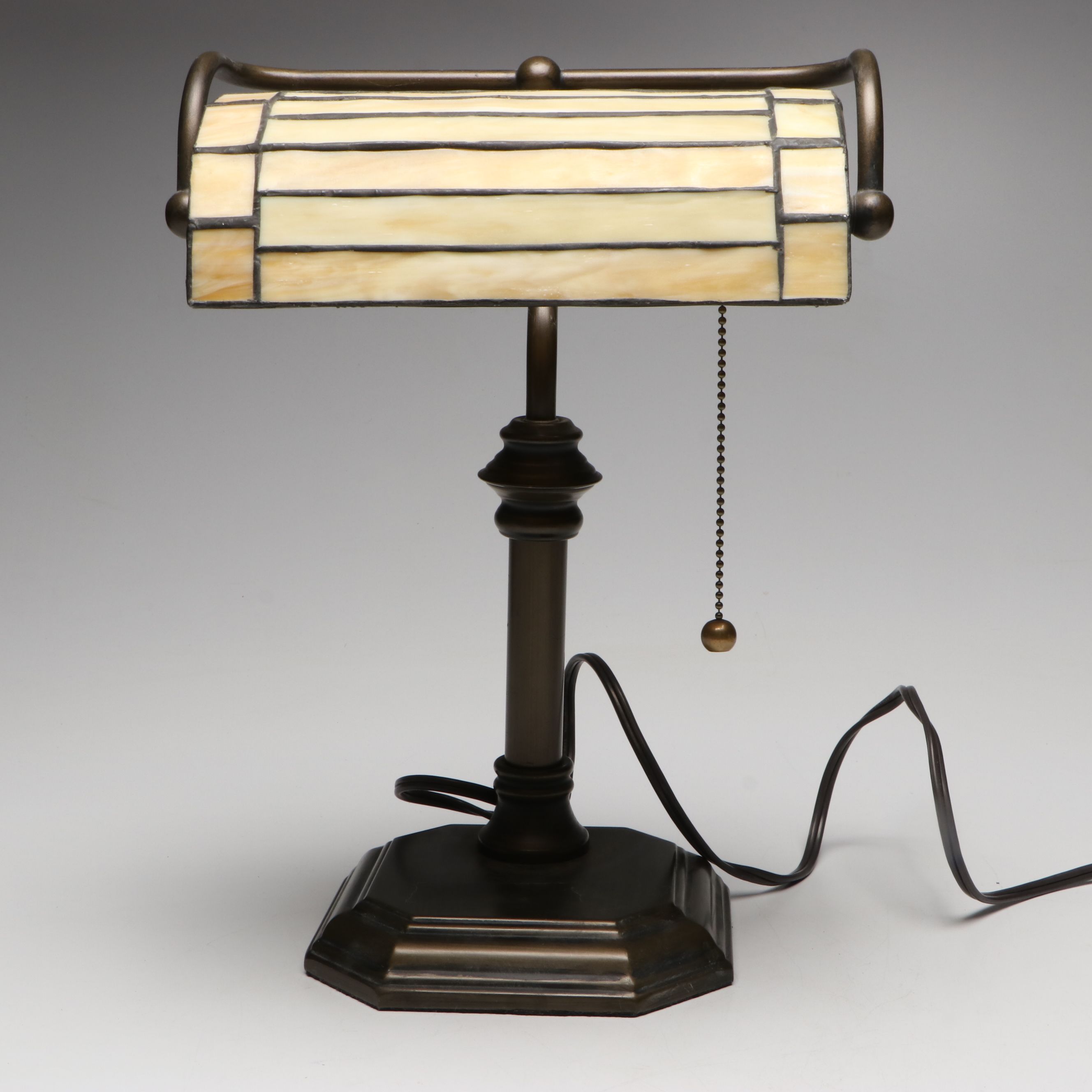 Bronze and Slag Glass Desk Lamp with Rococo Style United Electric Mantel Clock