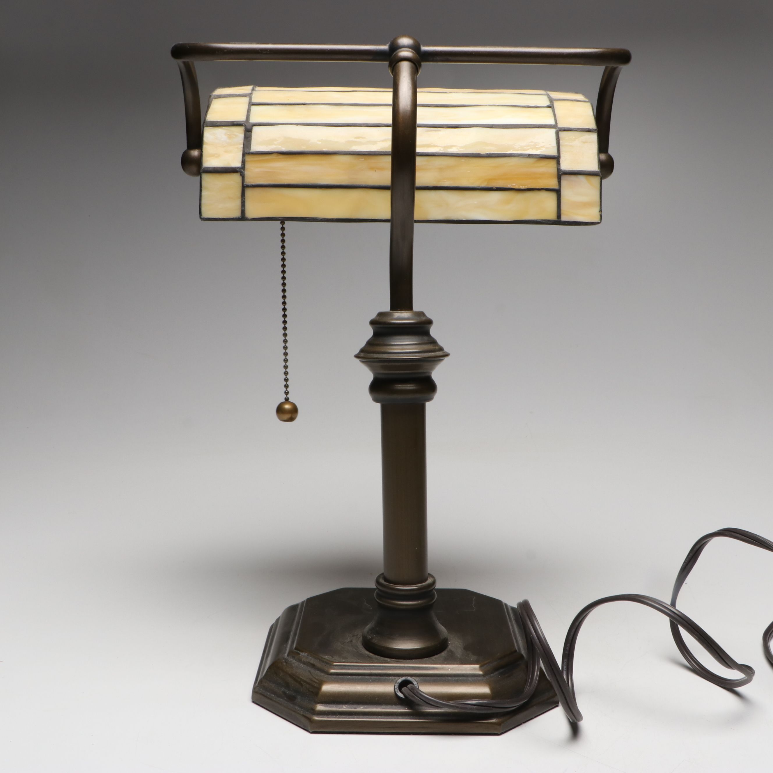 Bronze and Slag Glass Desk Lamp with Rococo Style United Electric Mantel Clock