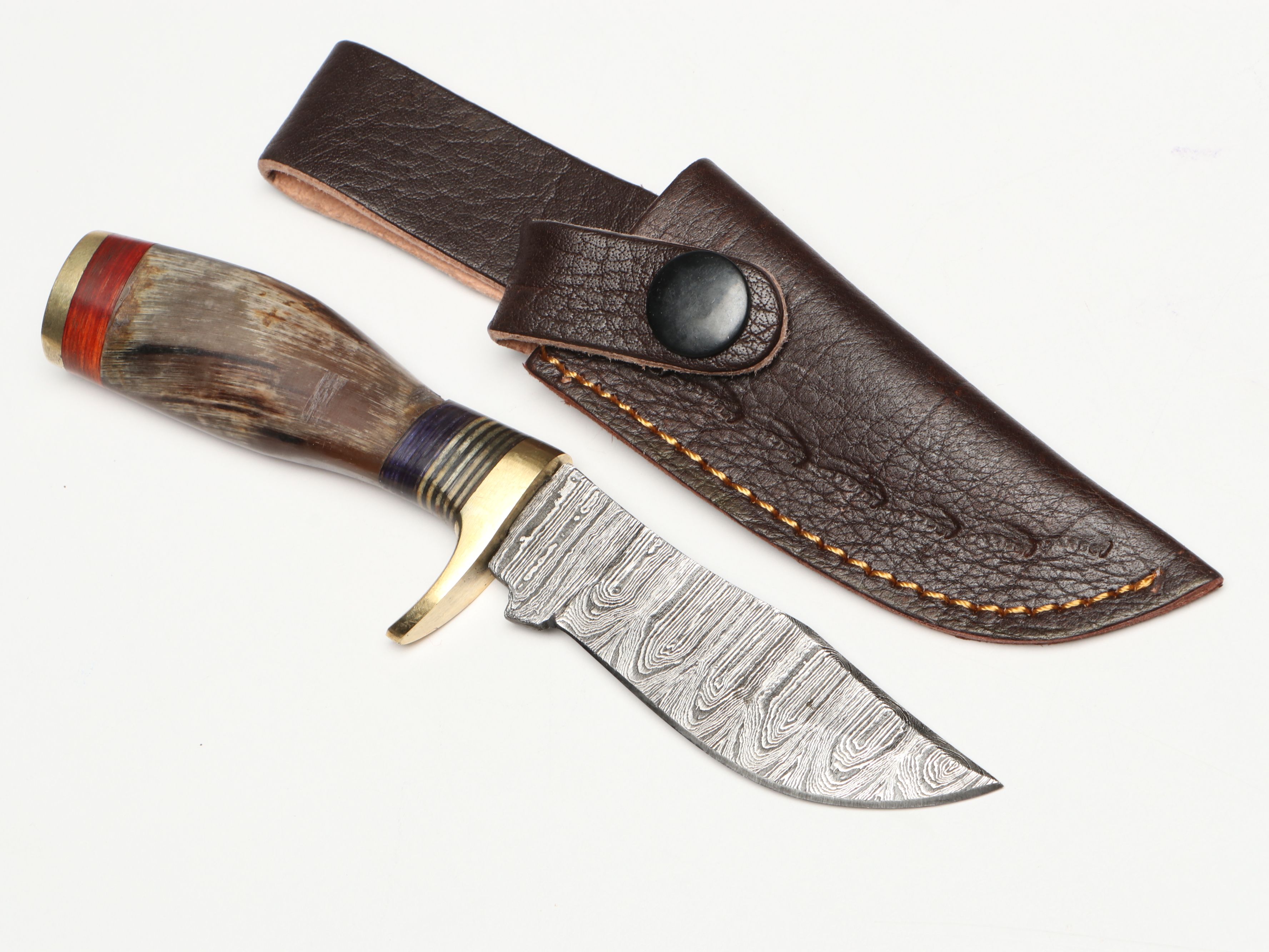 Damascus Steel Skinner and Hunting Knives in Leather Scabbards