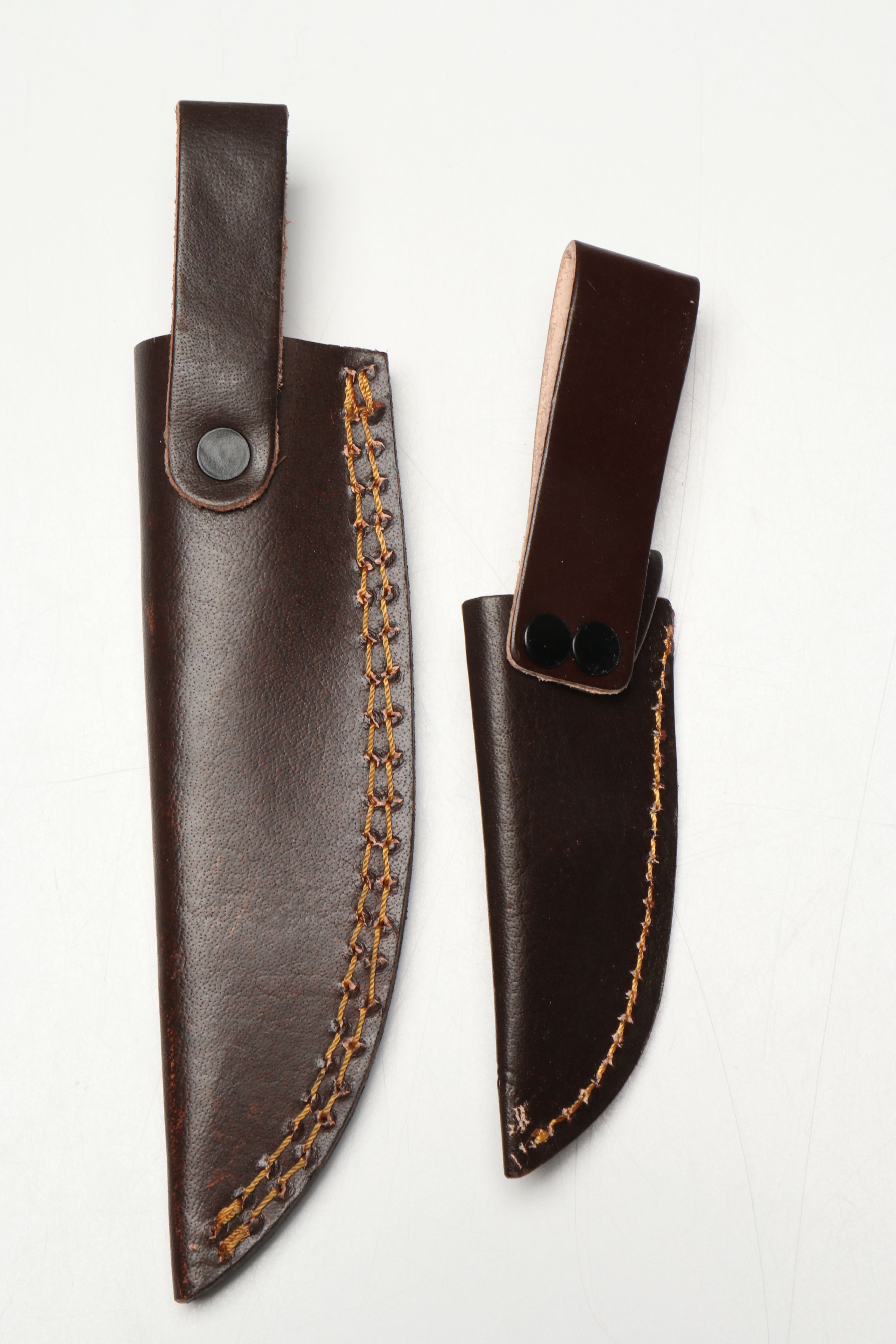 Damascus Steel Skinner and Hunting Knives in Leather Scabbards