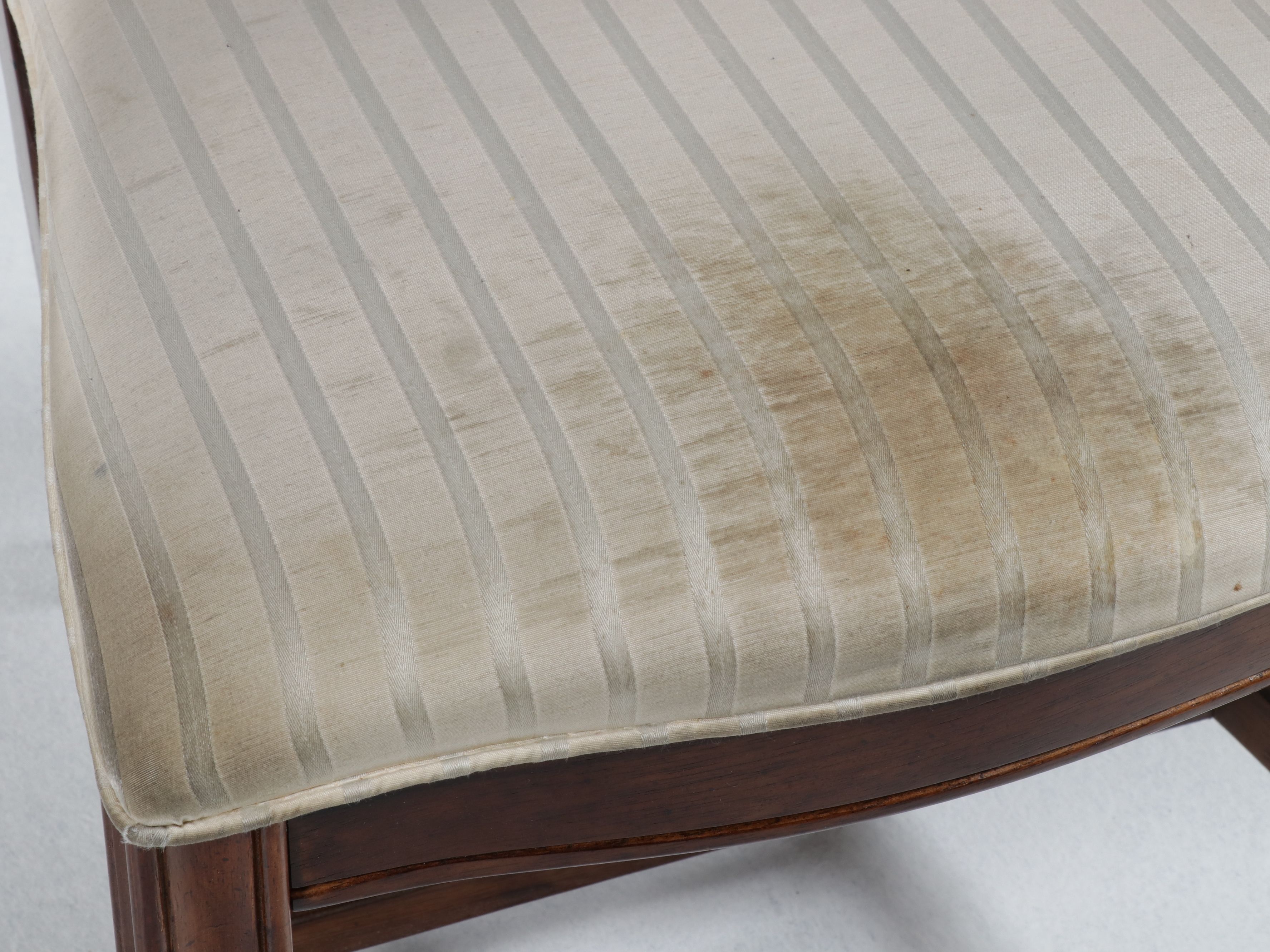 Universal Furniture Chippendale Style Dining Set