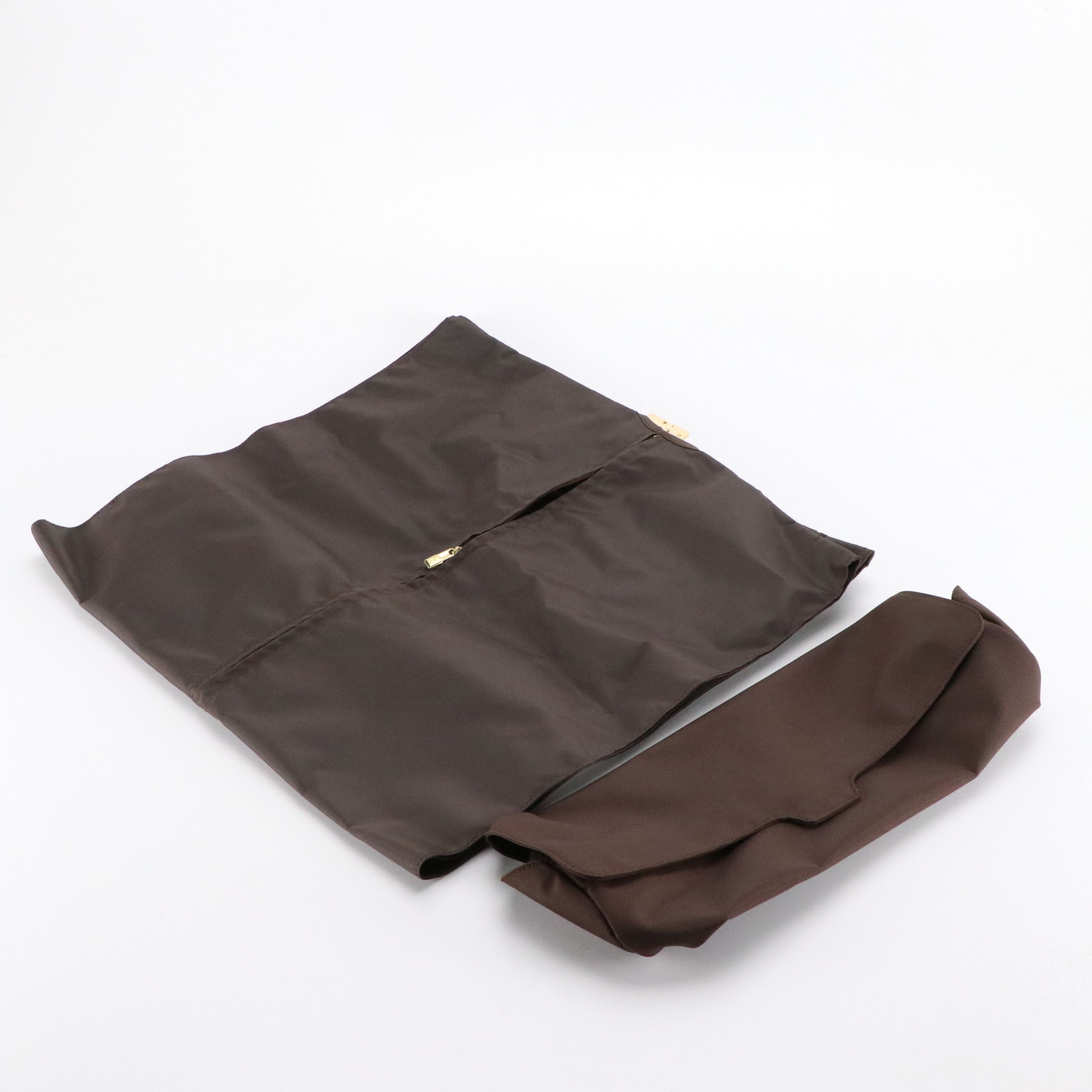 Louis Vuitton Zephyr 55 Rolling Luggage in Monogram Canvas & Leather, With Cover