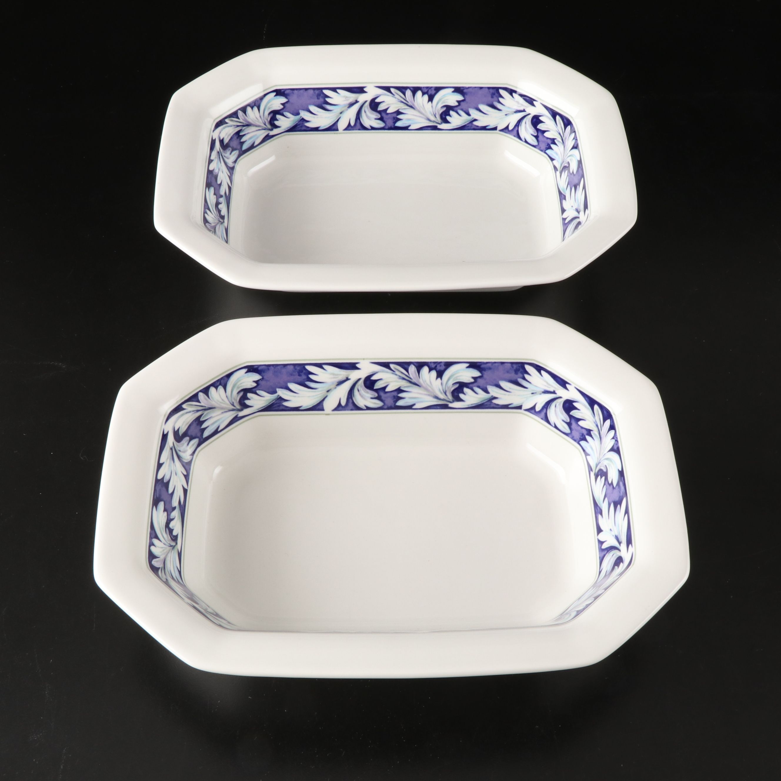 Wedgwood "Laurel" Bone China Dinnerware, 1992-1995