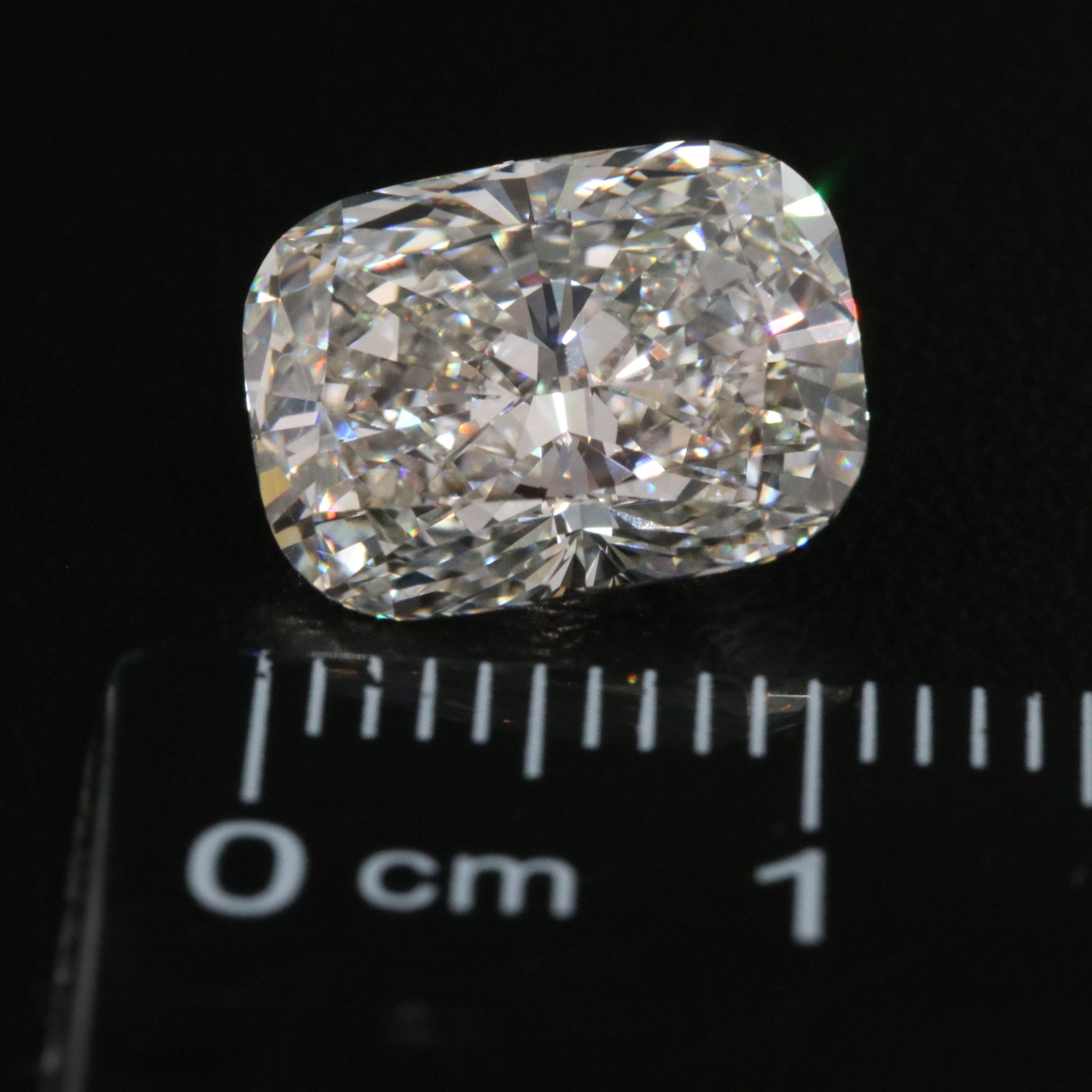 Loose 4.06 CT Lab Grown Diamond with IGI Report