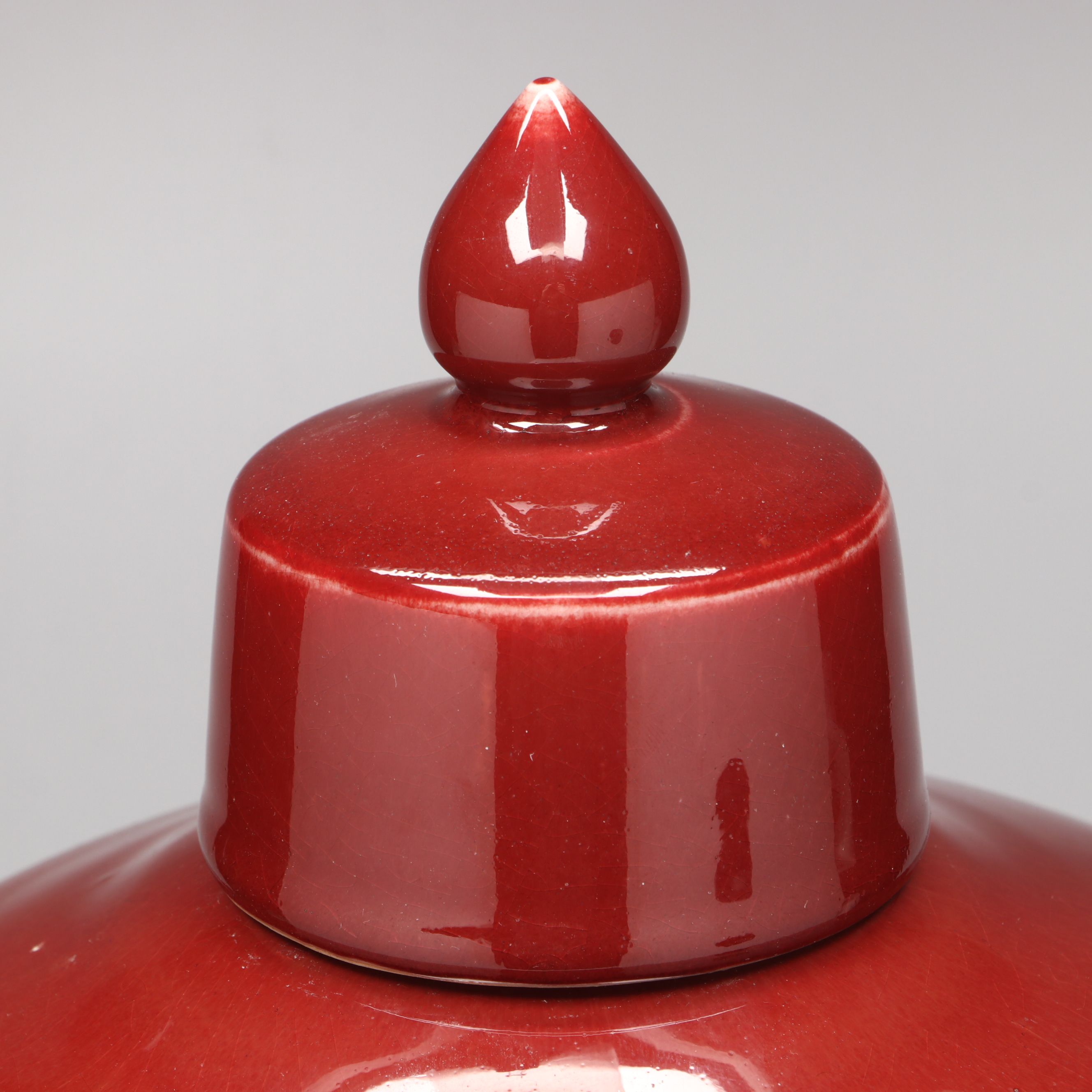 Chinese Sang de Boeuf Porcelain Lidded Urn