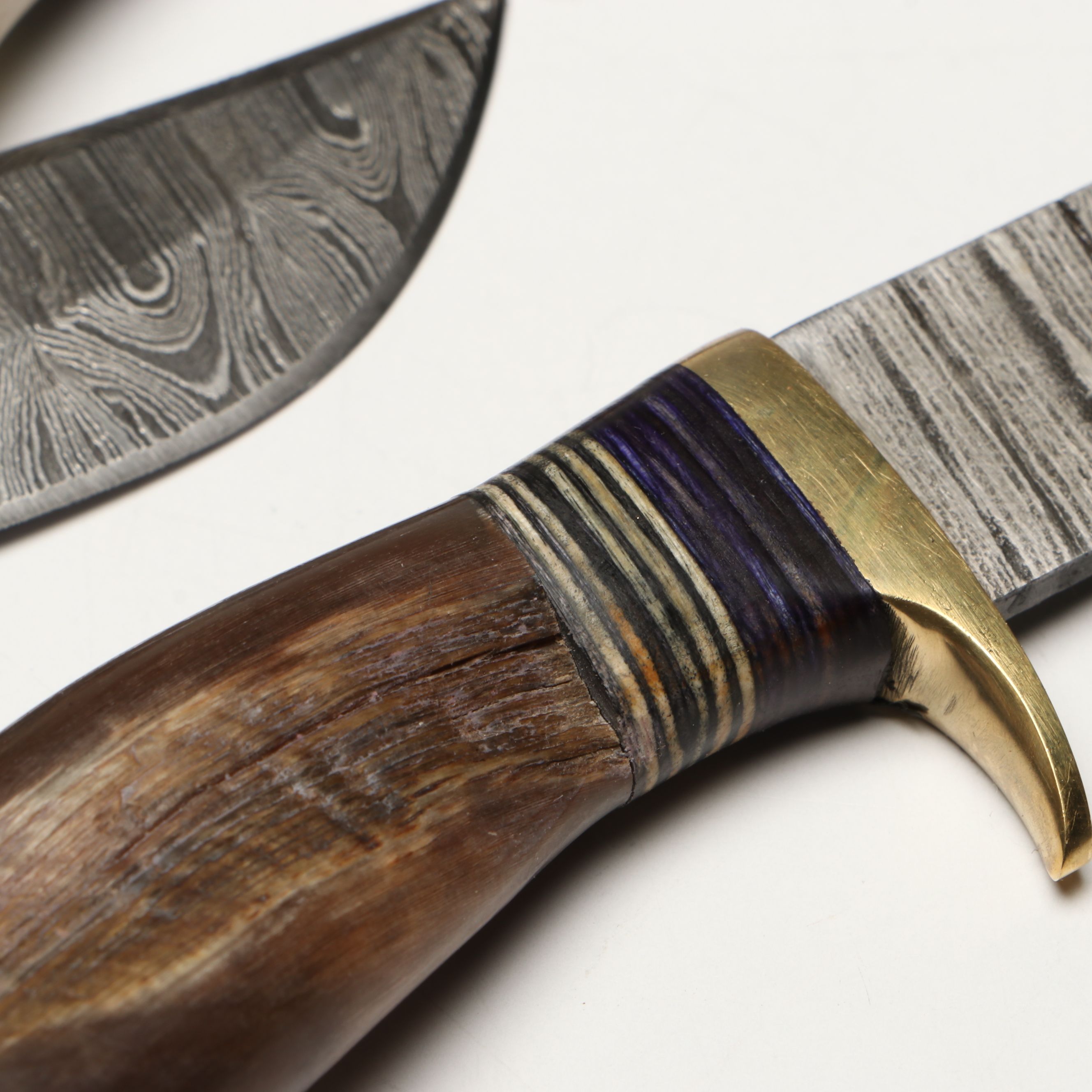 Damascus Steel Skinner and Hunting Knives in Leather Scabbards