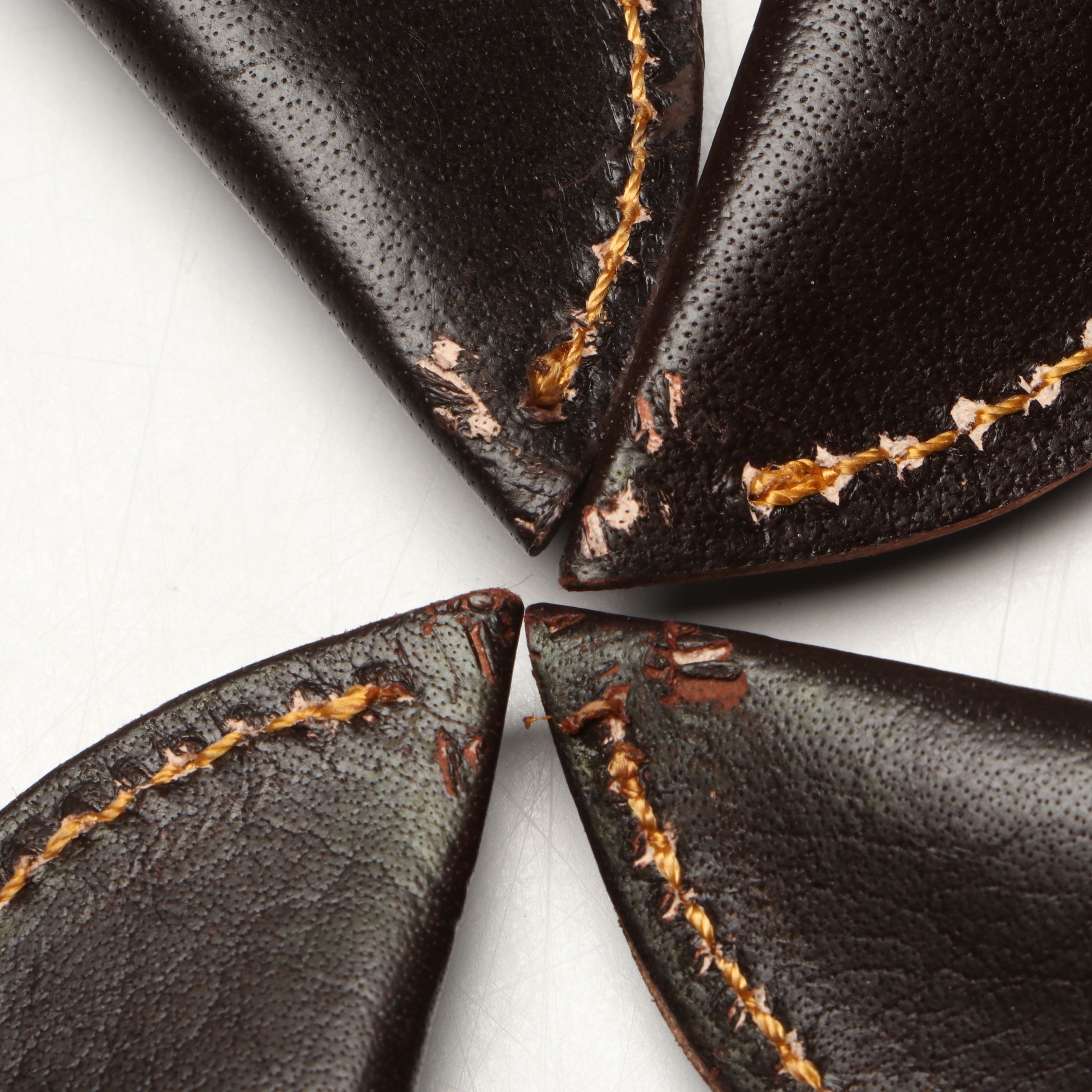 Damascus Steel Skinner and Hunting Knives in Leather Scabbards