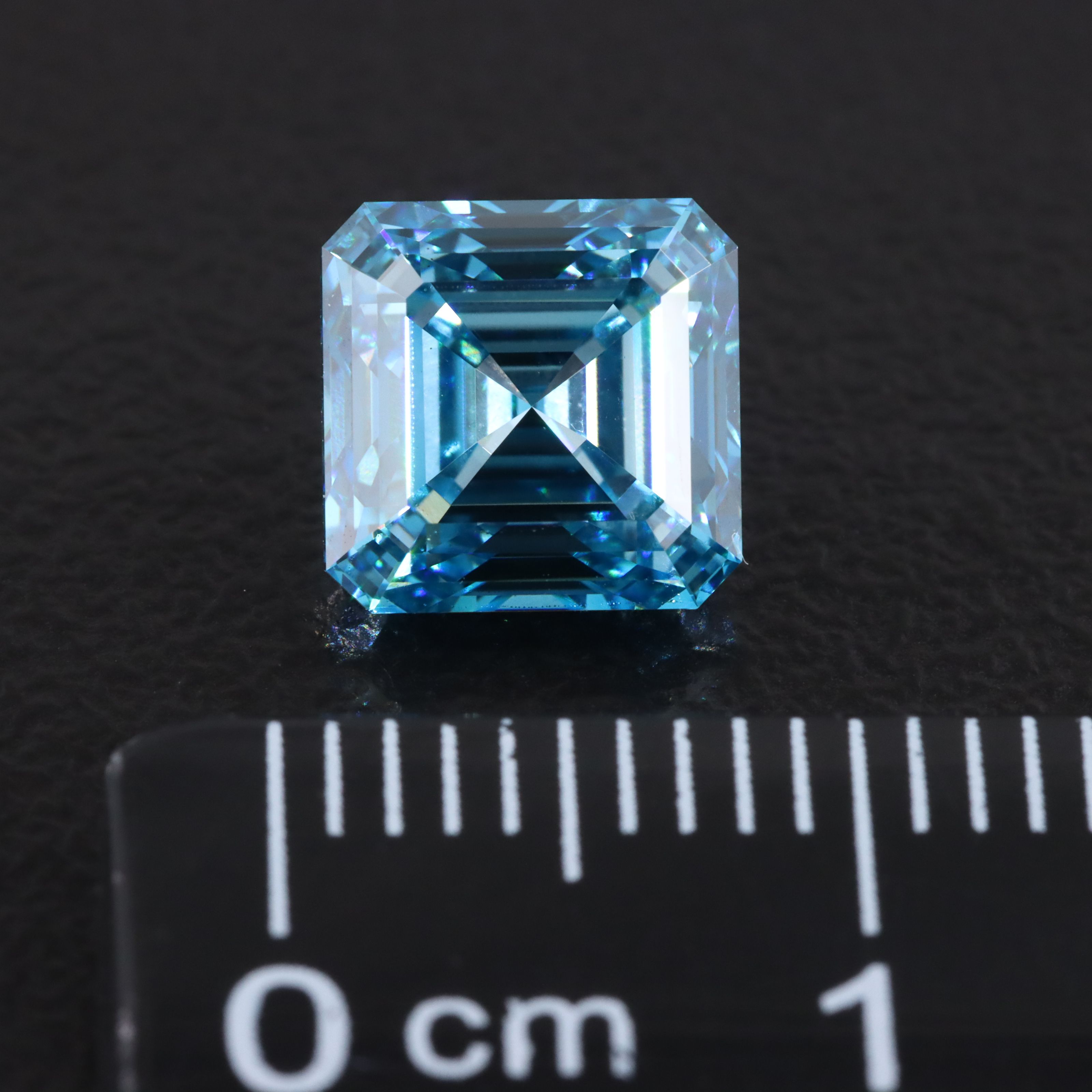 Loose 2.52 CT Lab Grown Fancy Vivid Blue Diamond with IGI Report