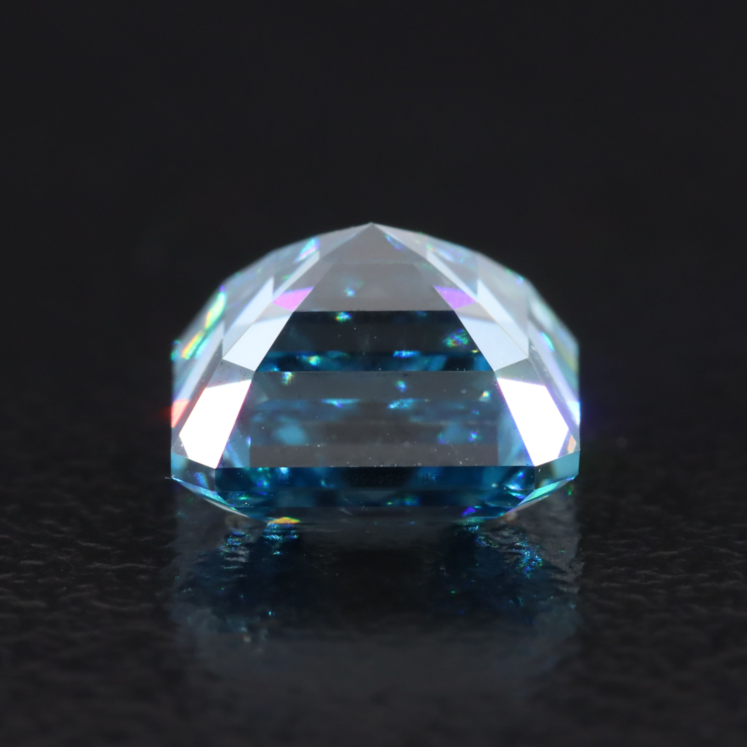 Loose 2.52 CT Lab Grown Fancy Vivid Blue Diamond with IGI Report