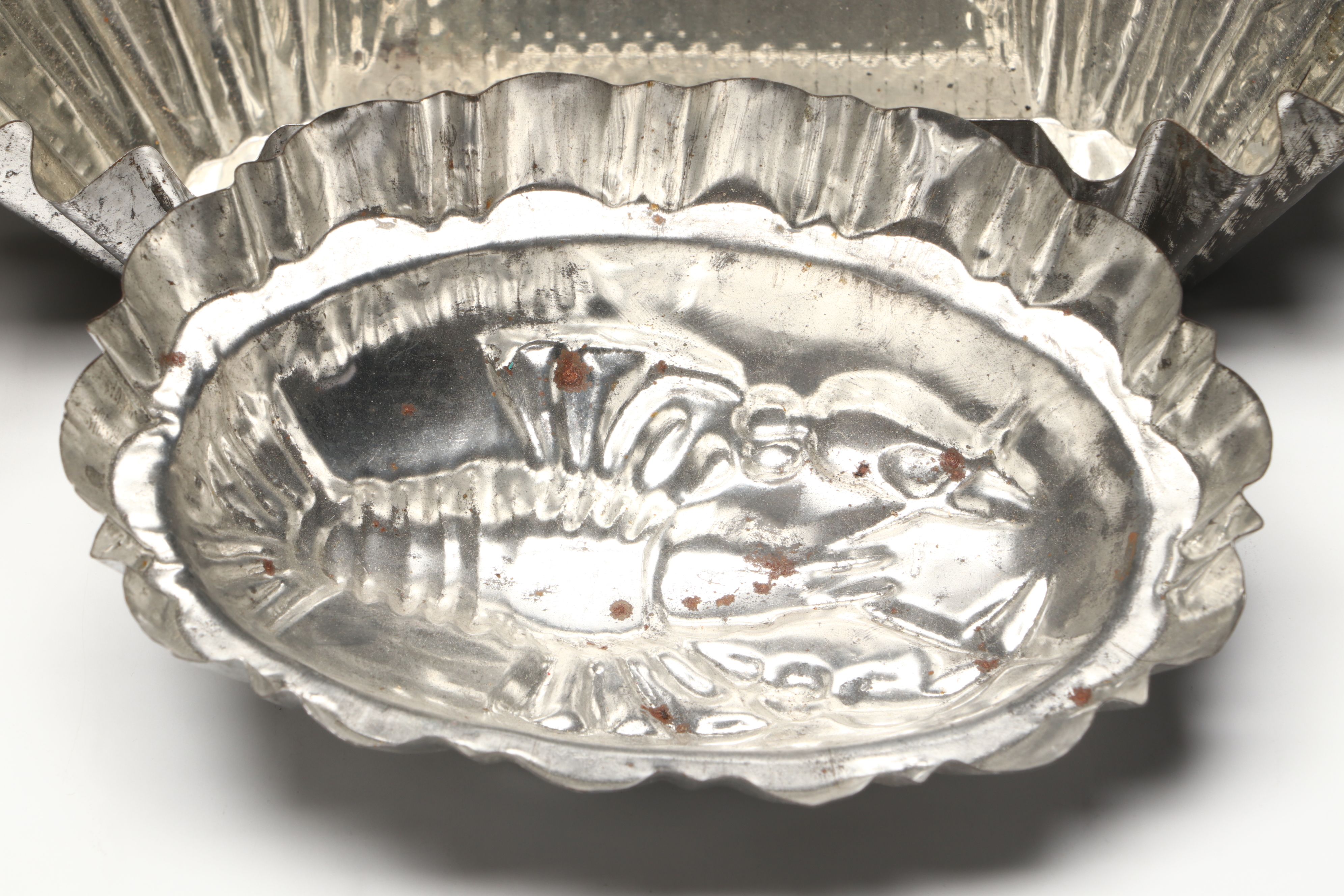 Roccoco and Kaiser Springform Pans with Other Metal Bakeware