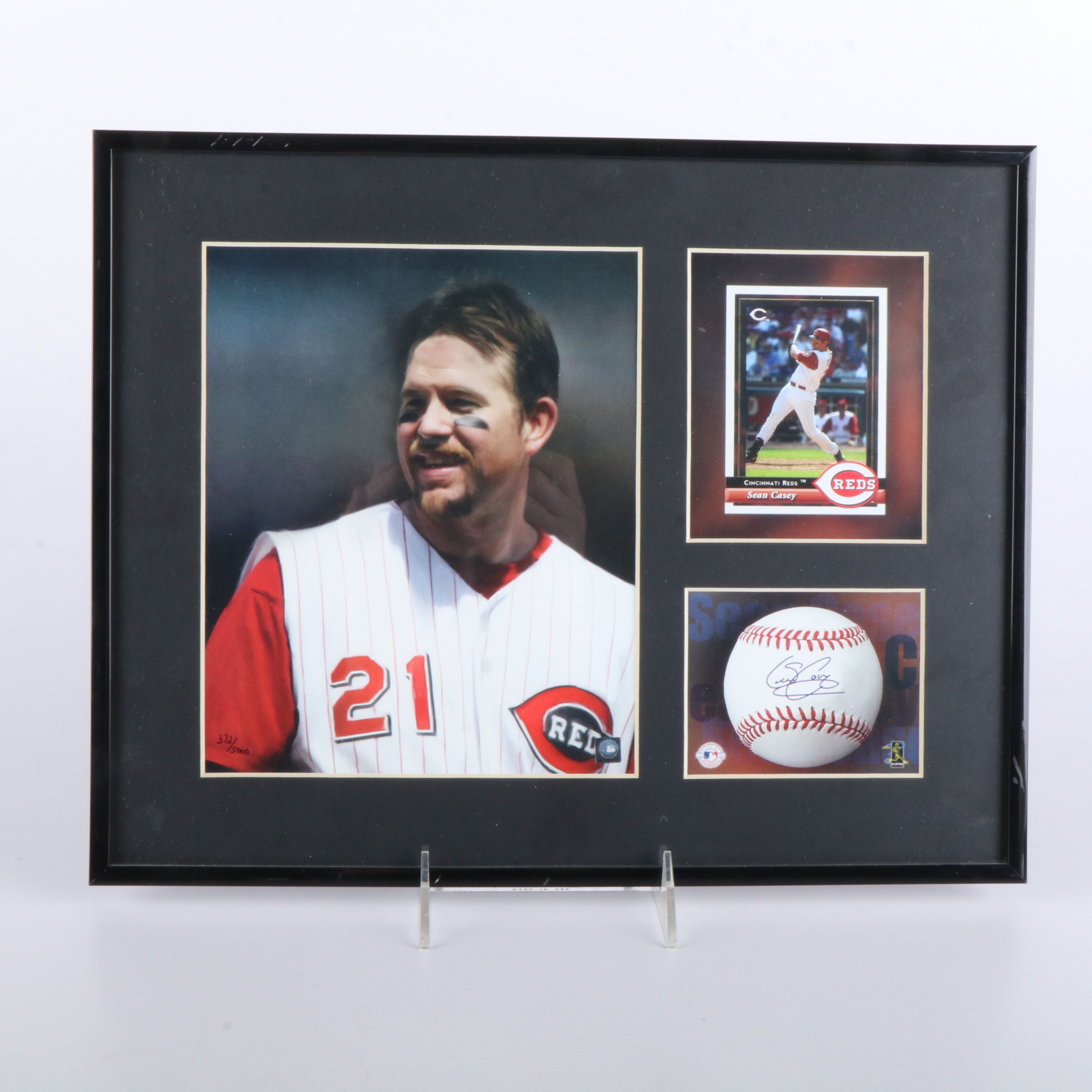 Three MLB HOF Signatures and Cincinnati Reds Framed Items