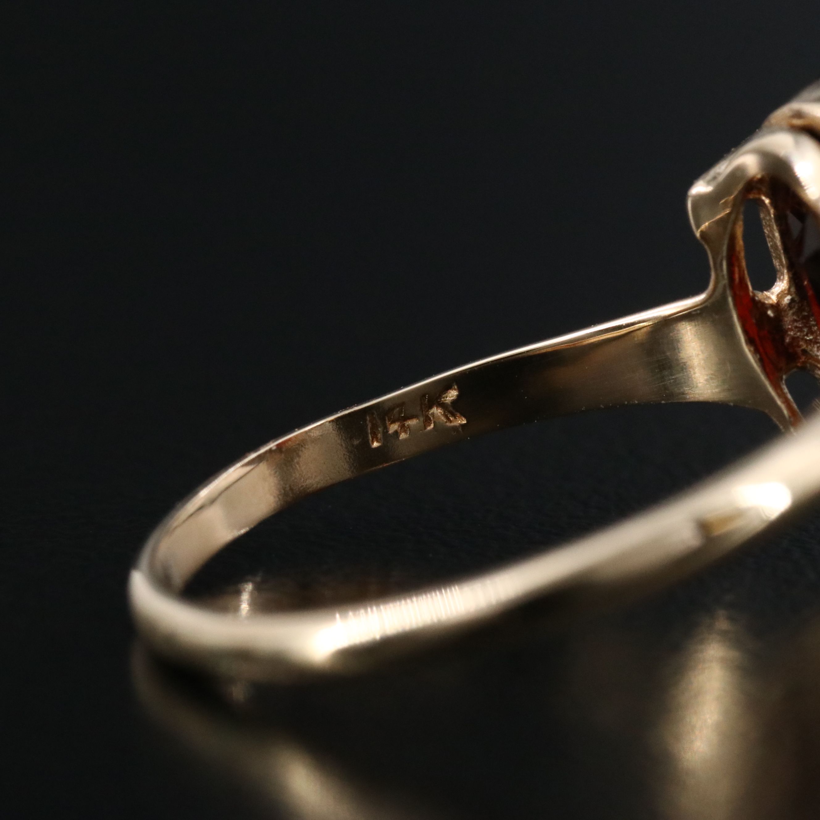 14K Garnet Teardrop Ring