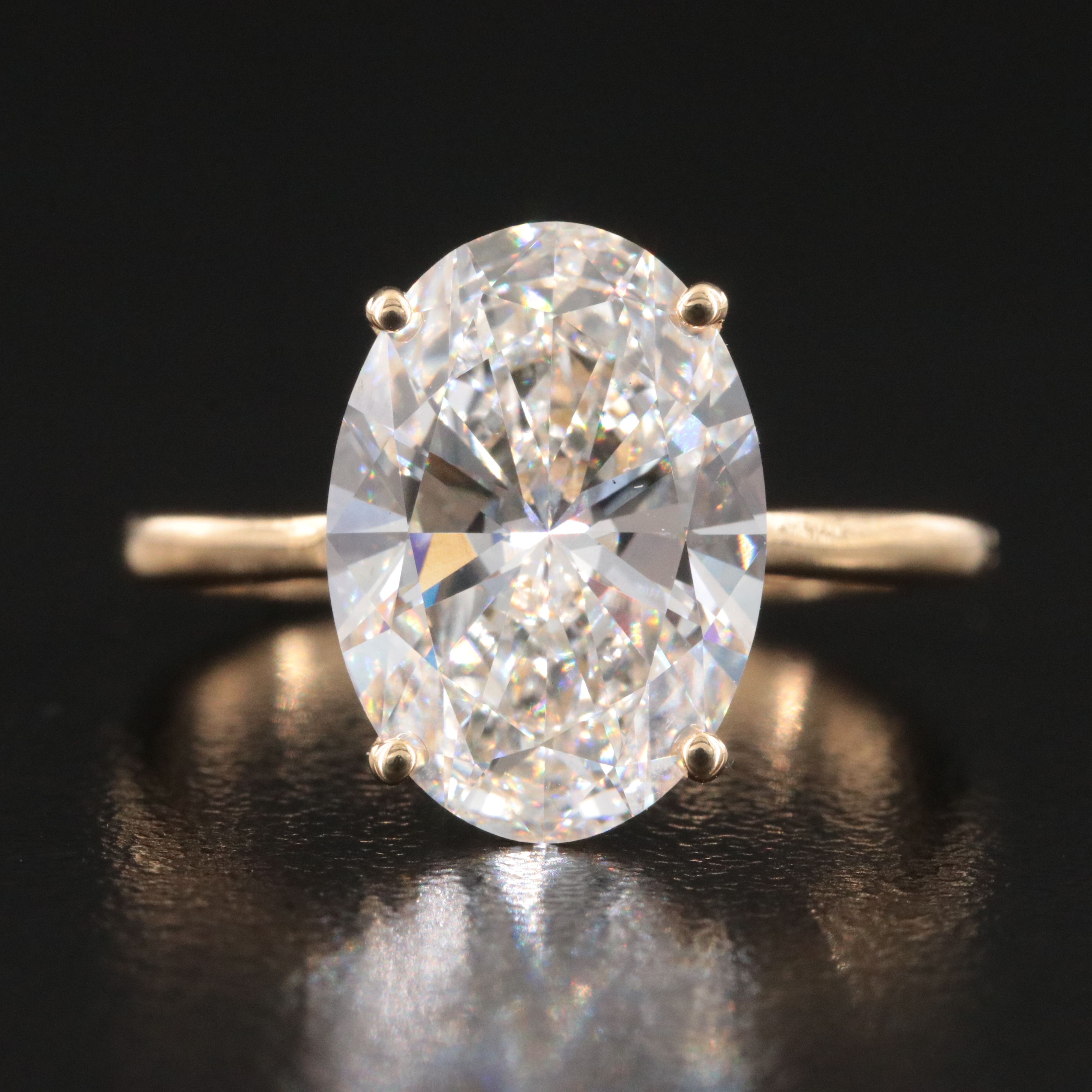 18K 5.04 CT Lab Grown Diamond Solitaire Ring with IGI Report