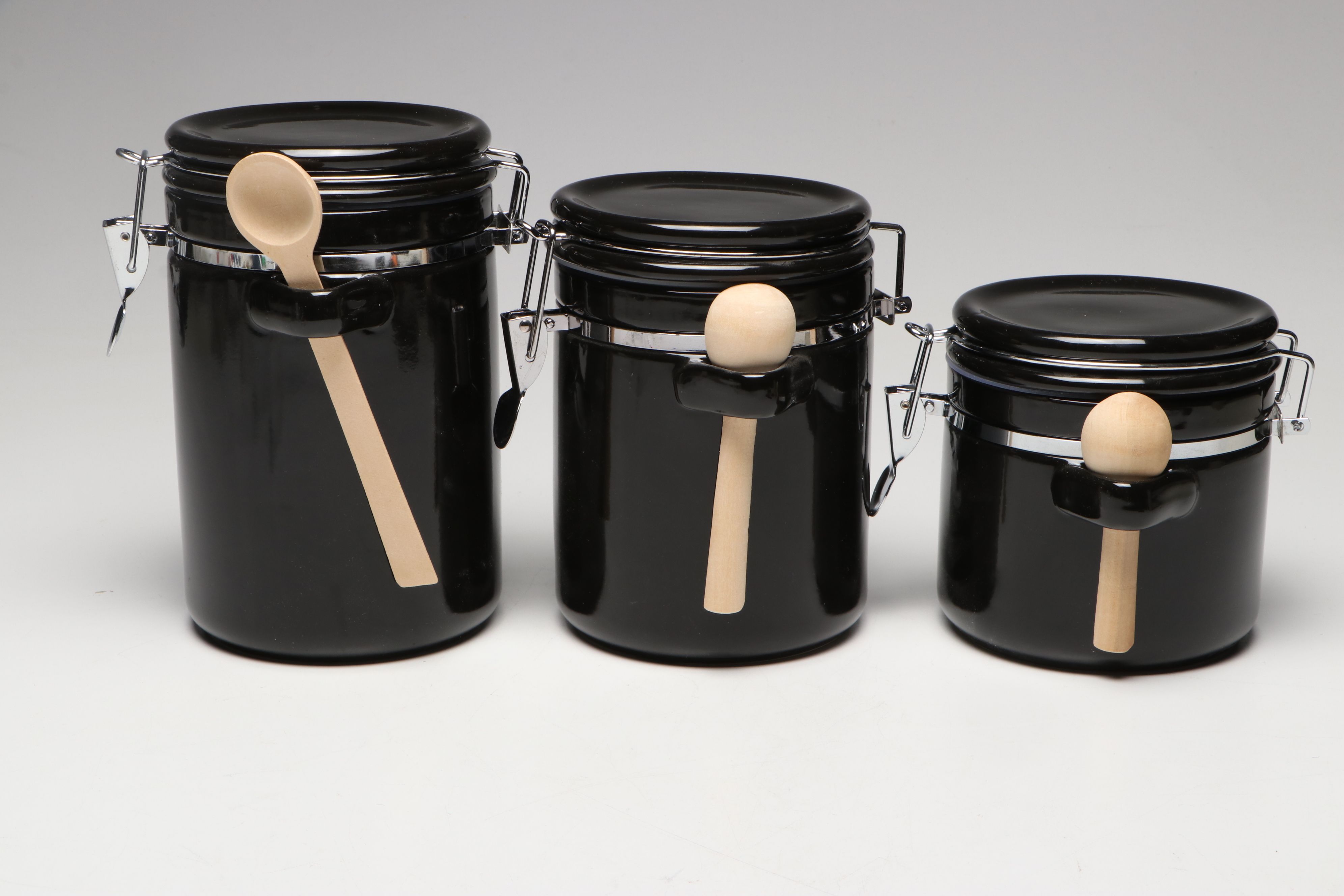 Belagio Pottery Ceramic Stacking Mixing Bowls and Canister Set with Wood Spoons