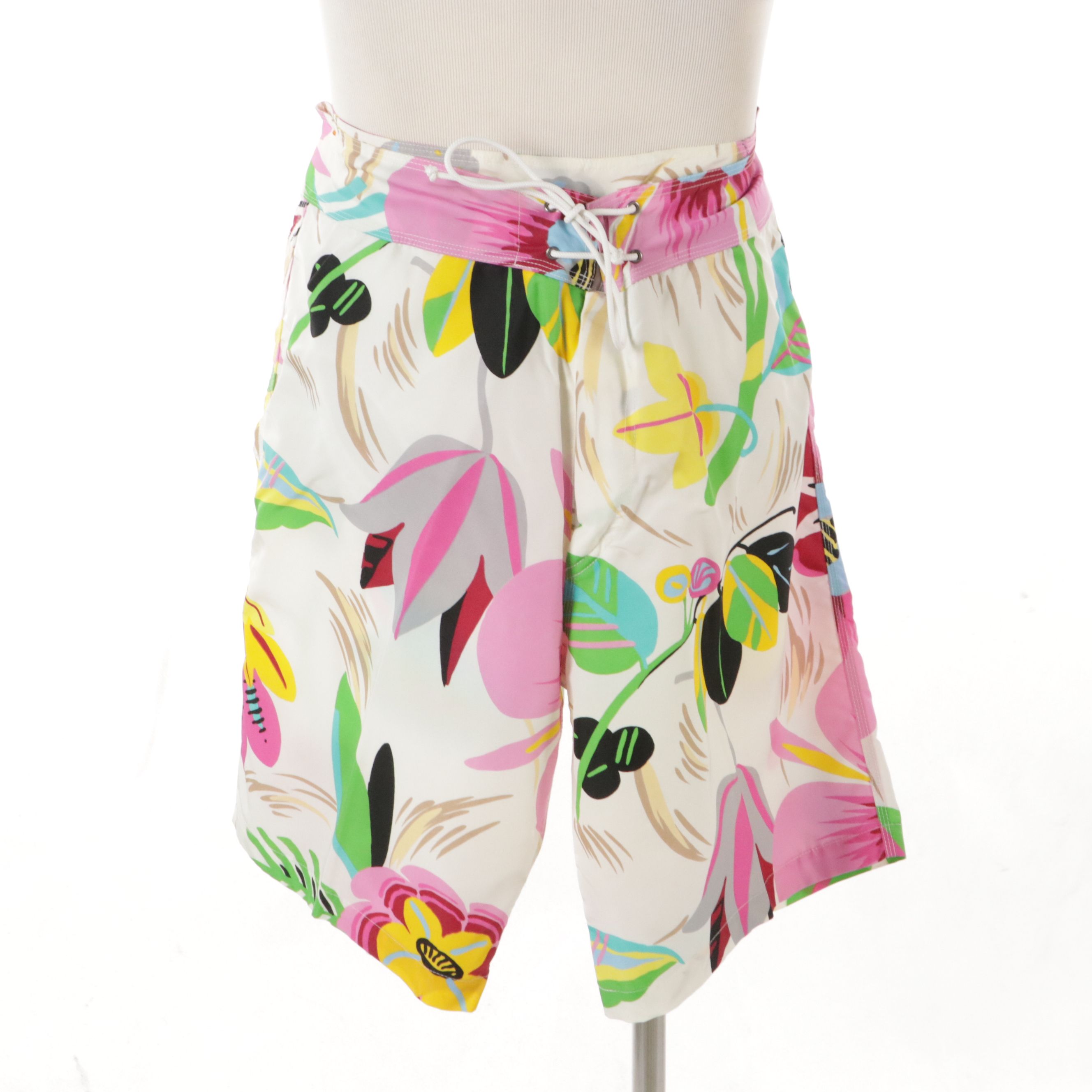 Men's Gucci by Tom Ford Floral Printed Cotton Button-Up Shirt and Swim Trunks