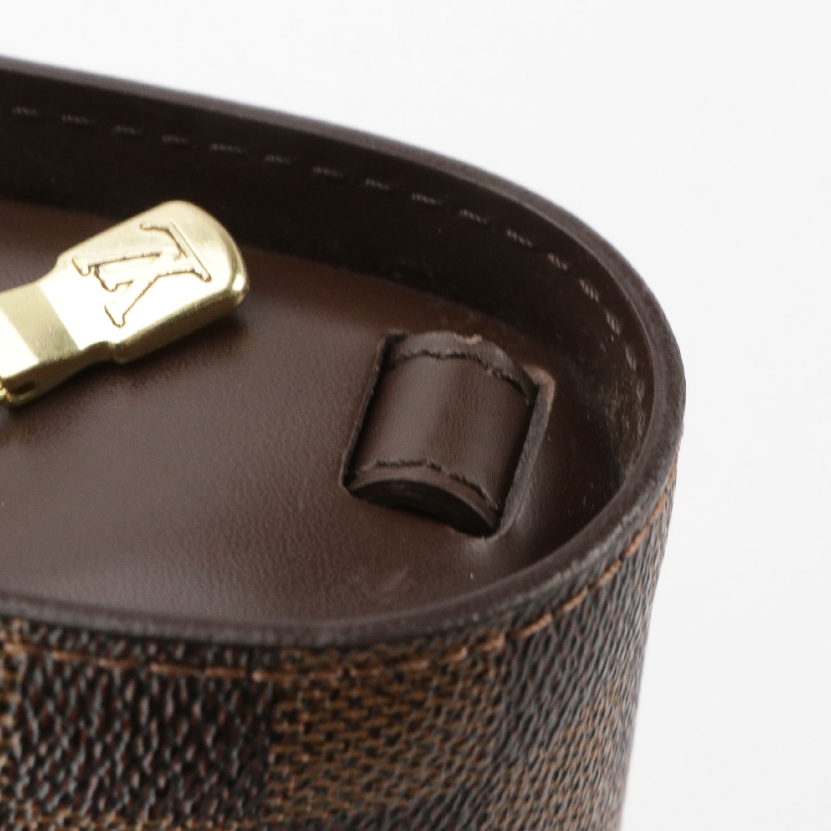 Louis Vuitton Pochette Saint Louis in Damier Ebene Canvas