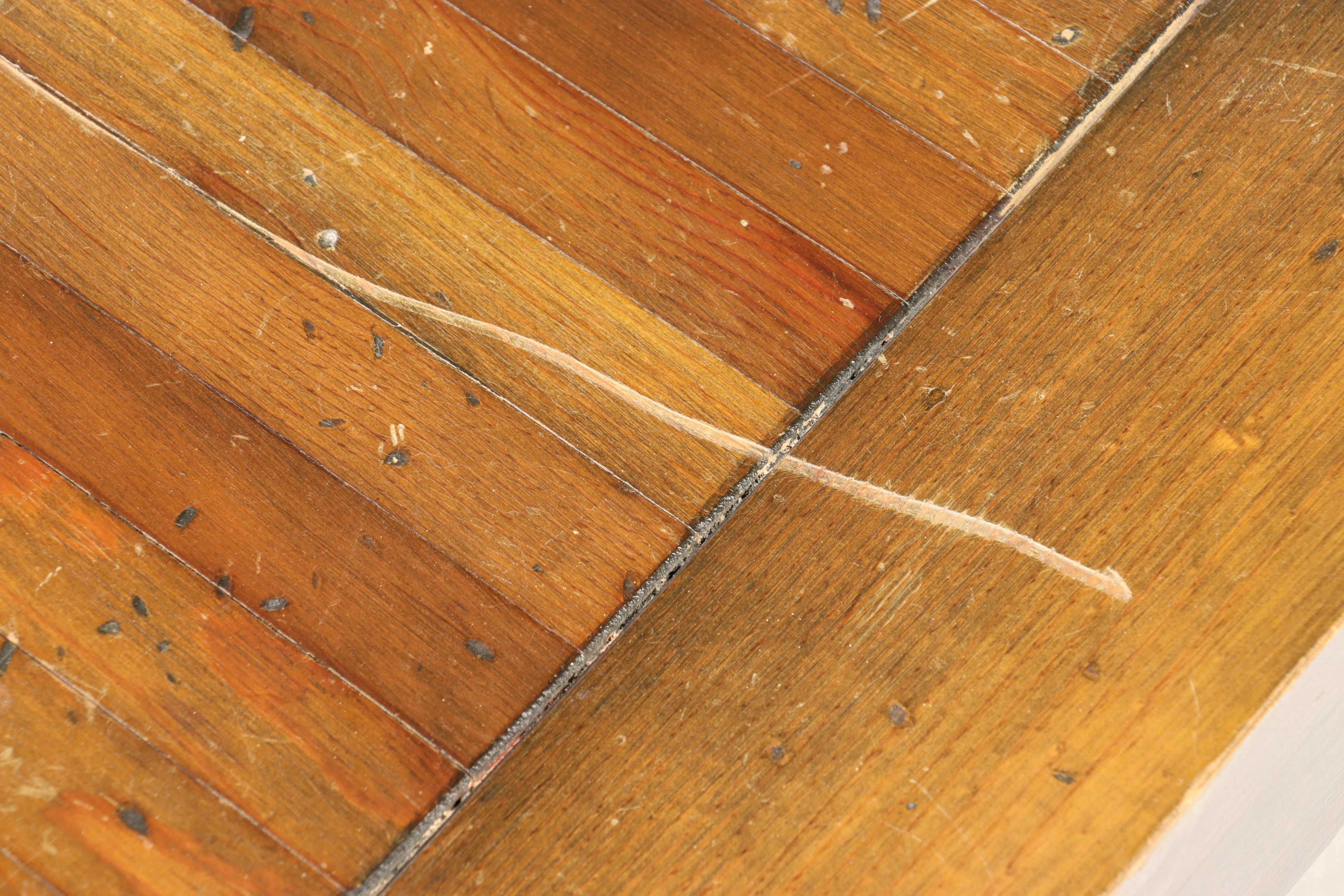 Brutalist Style Pine Coffee and End Table Set, Late 20th Century