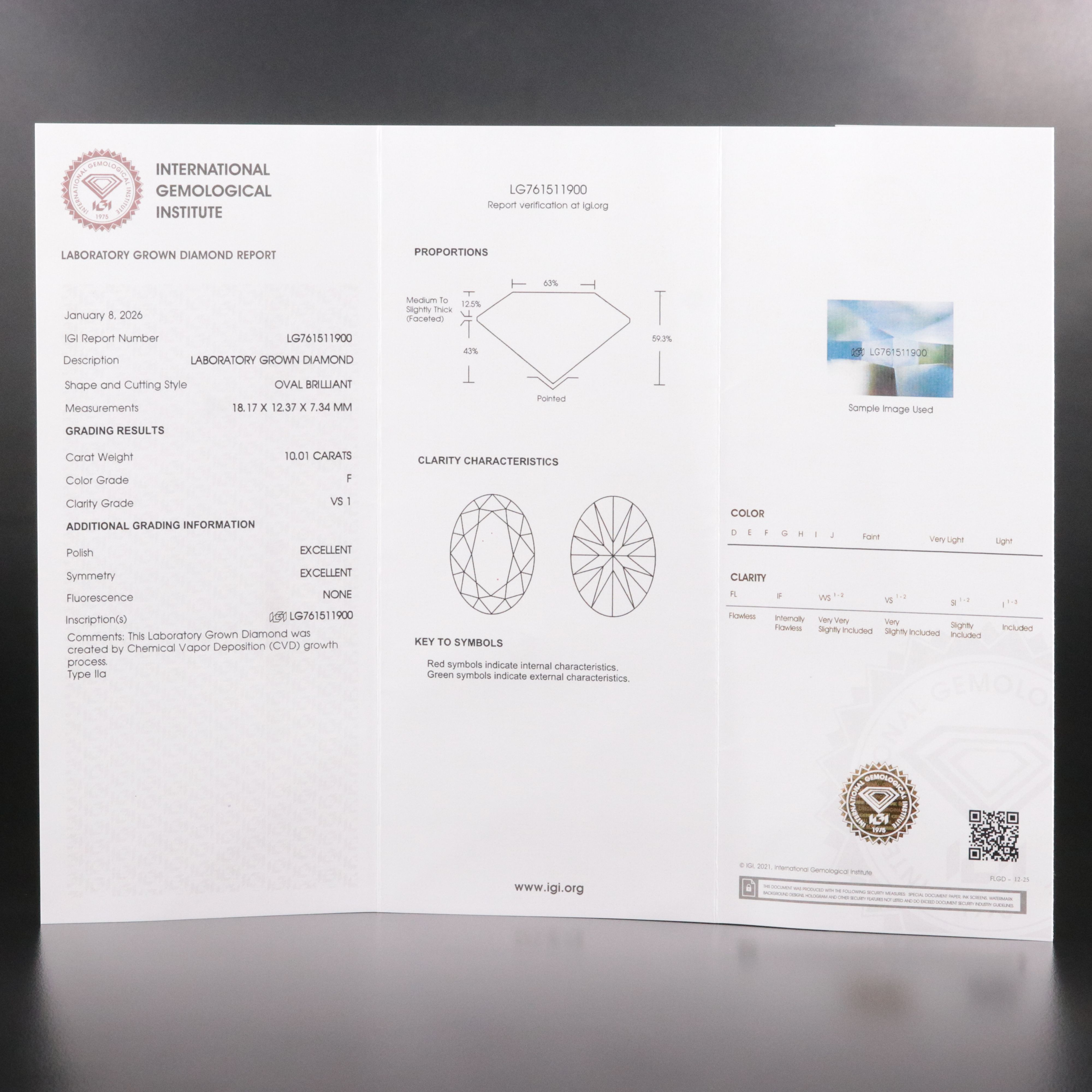 18K 10.01 CT Lab Grown Diamond Solitaire Ring with IGI Report