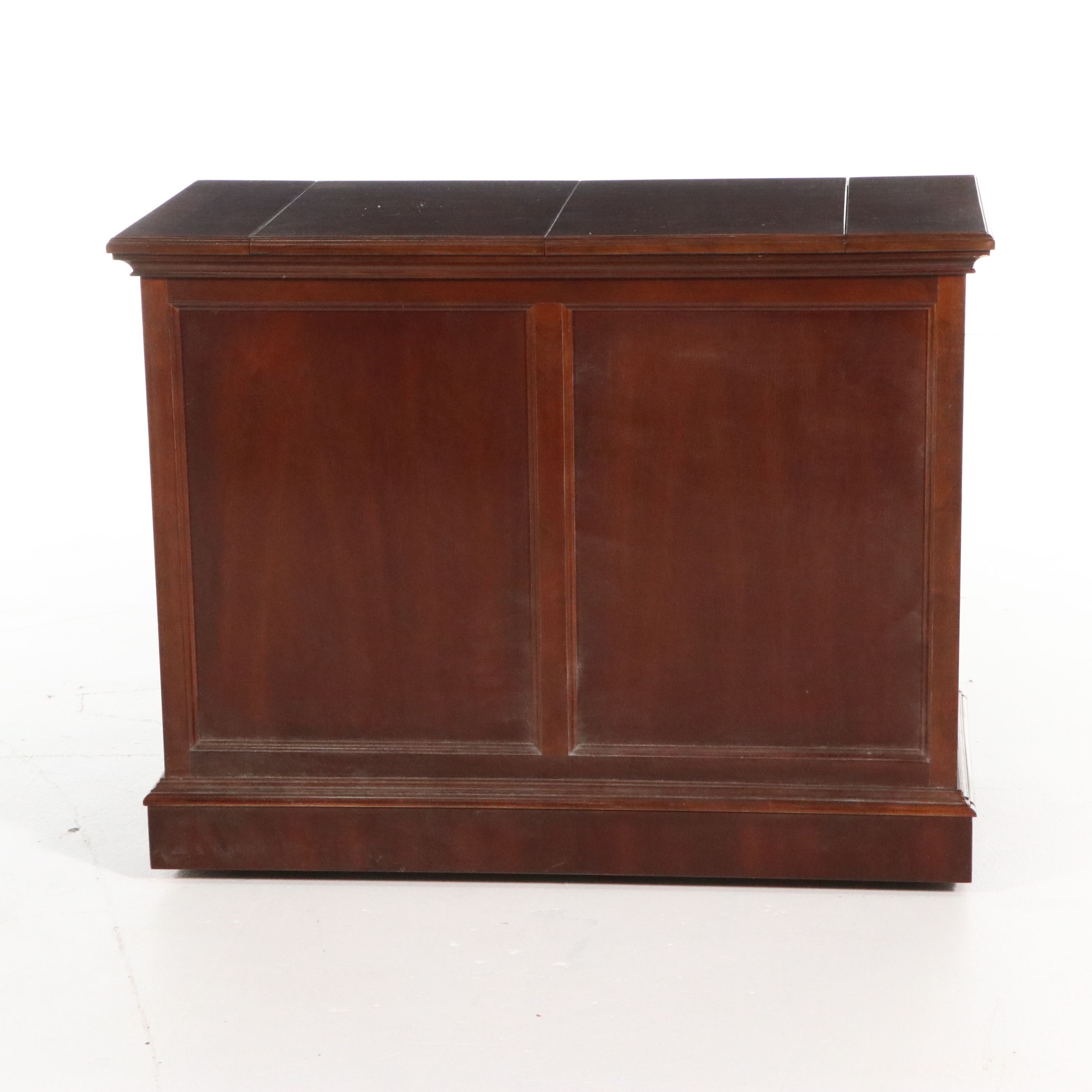 Georgian Style Mahogany Flip-Top Bar Cabinet on Wheels