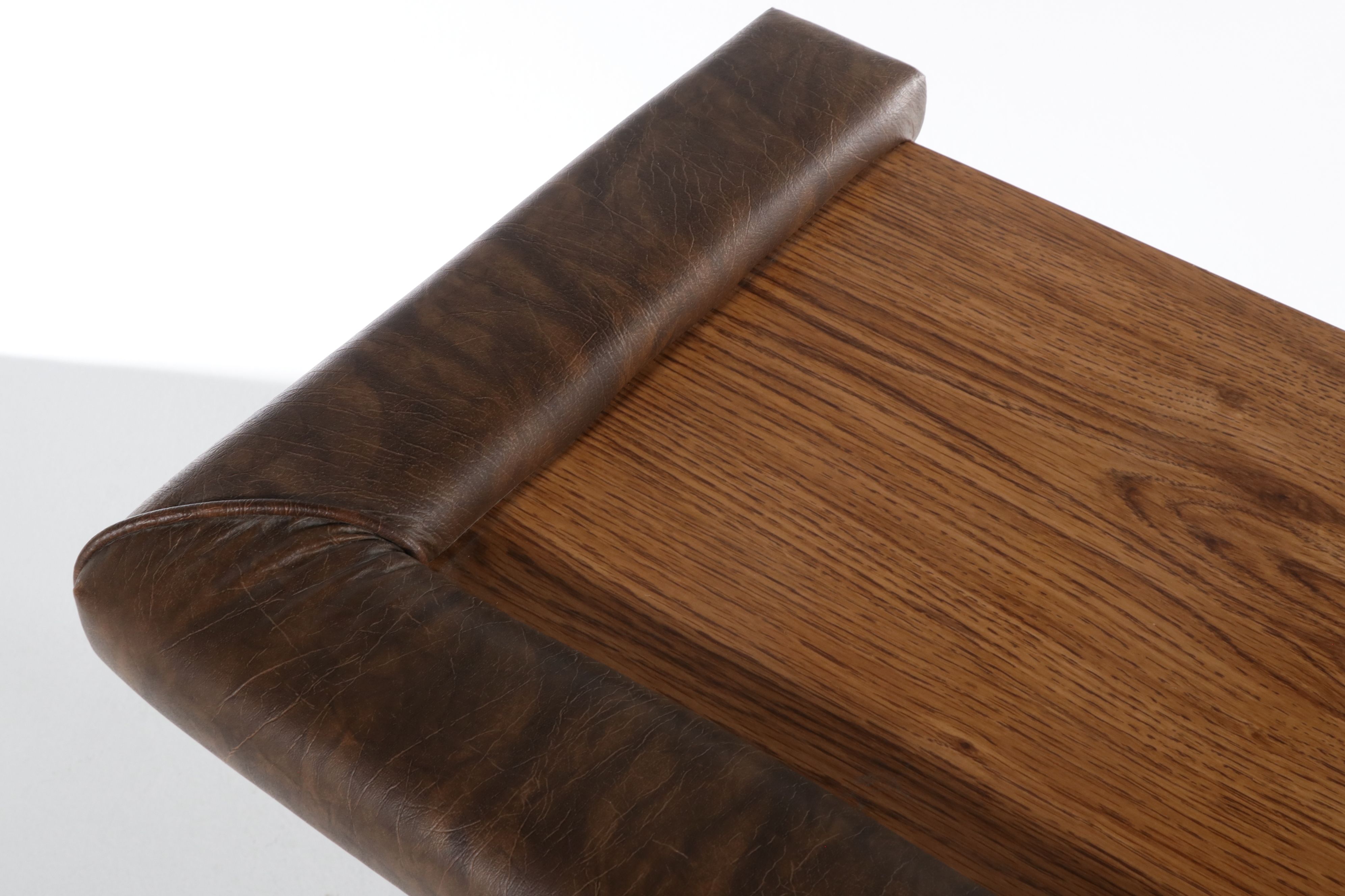 Mid-Century Style Faux-Leather Tufted Bar with Thonet Style Barstools