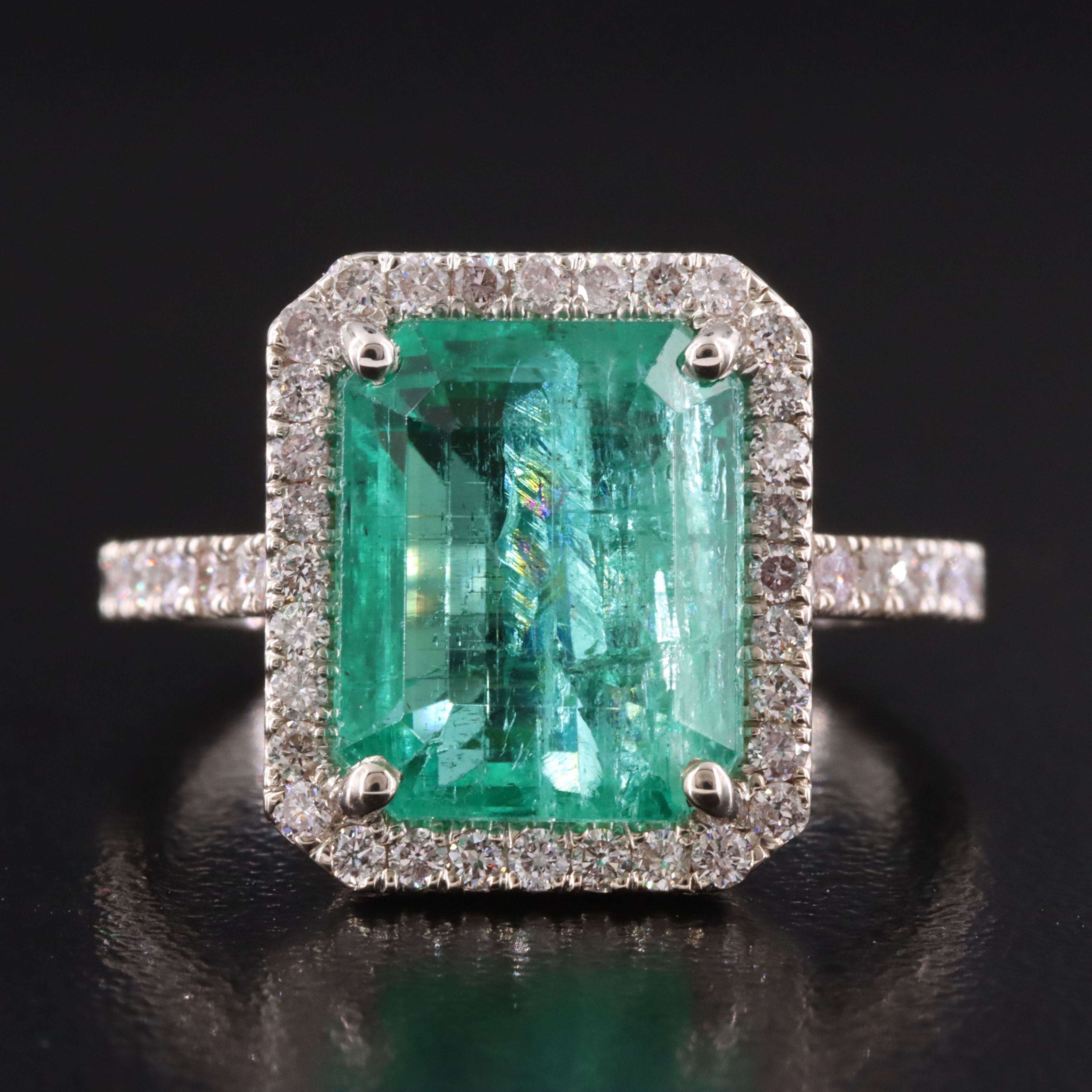 18K 6.48 CT Emerald & 0.62 CTW Diamond Ring with IGI Jewelry Report