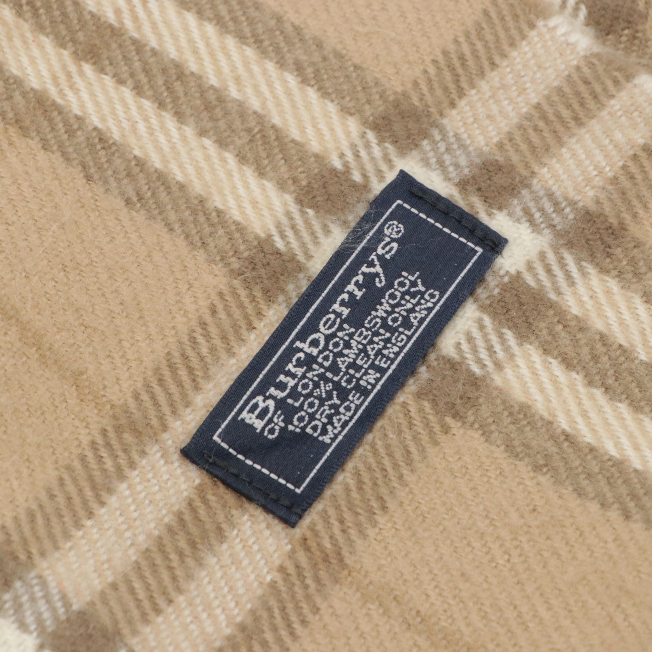 Burberrys of London Fringe Scarf in Vintage Beige Check Lambswool