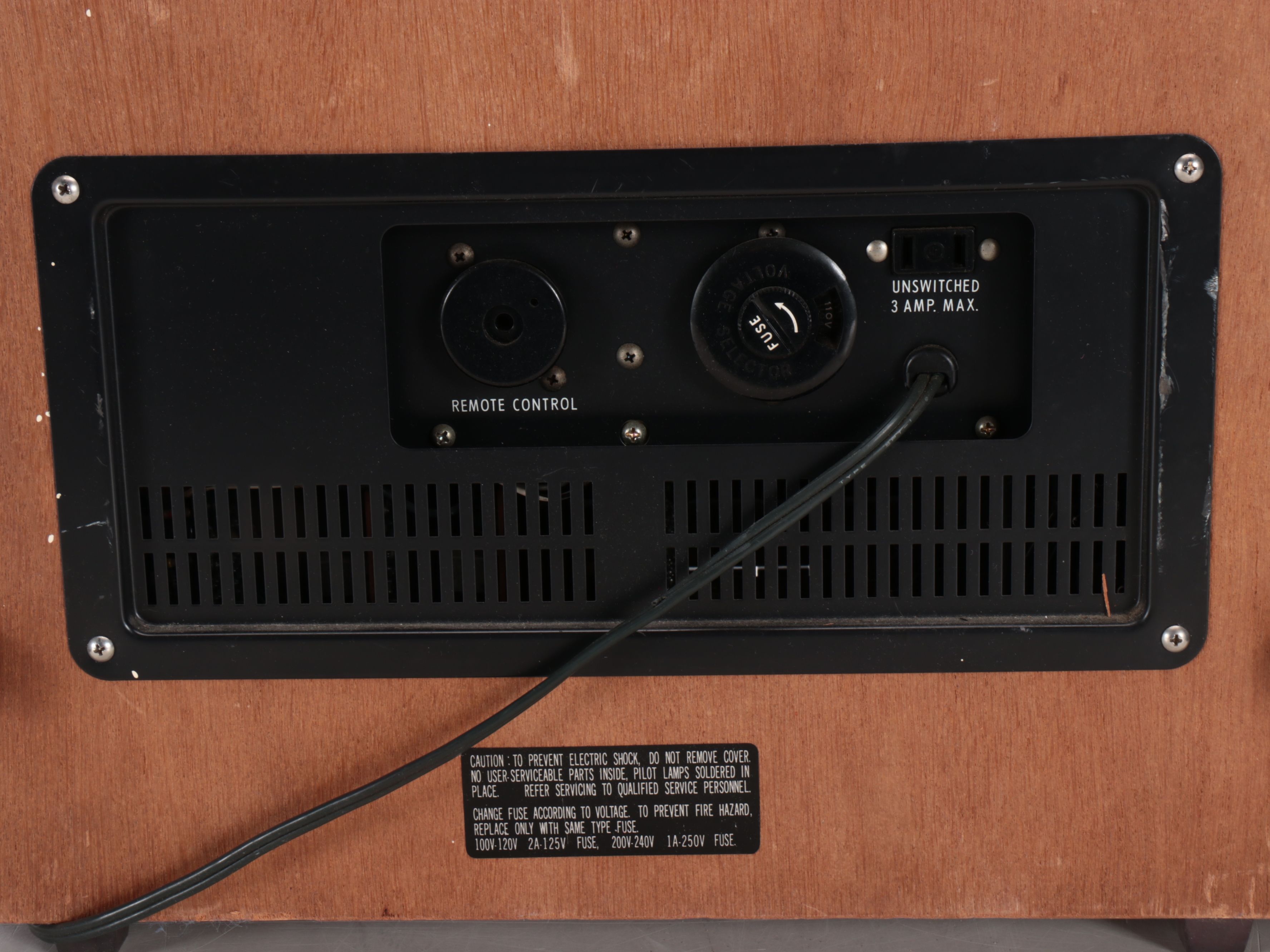 Akai GX-365D Reel-to-Reel Tape Recorder