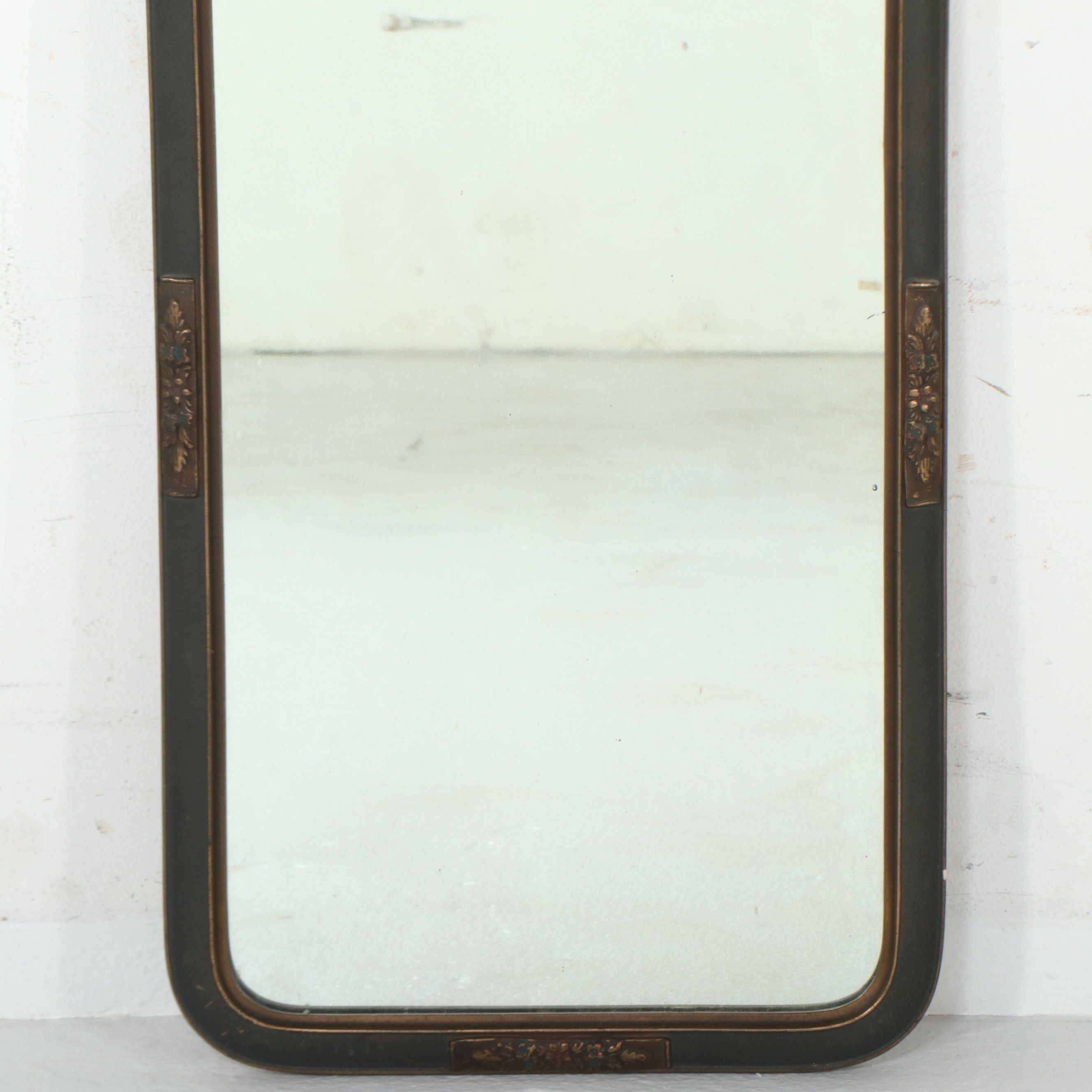 Queen Anne Trumeau Wall Mirror, Early to Mid-20th Century
