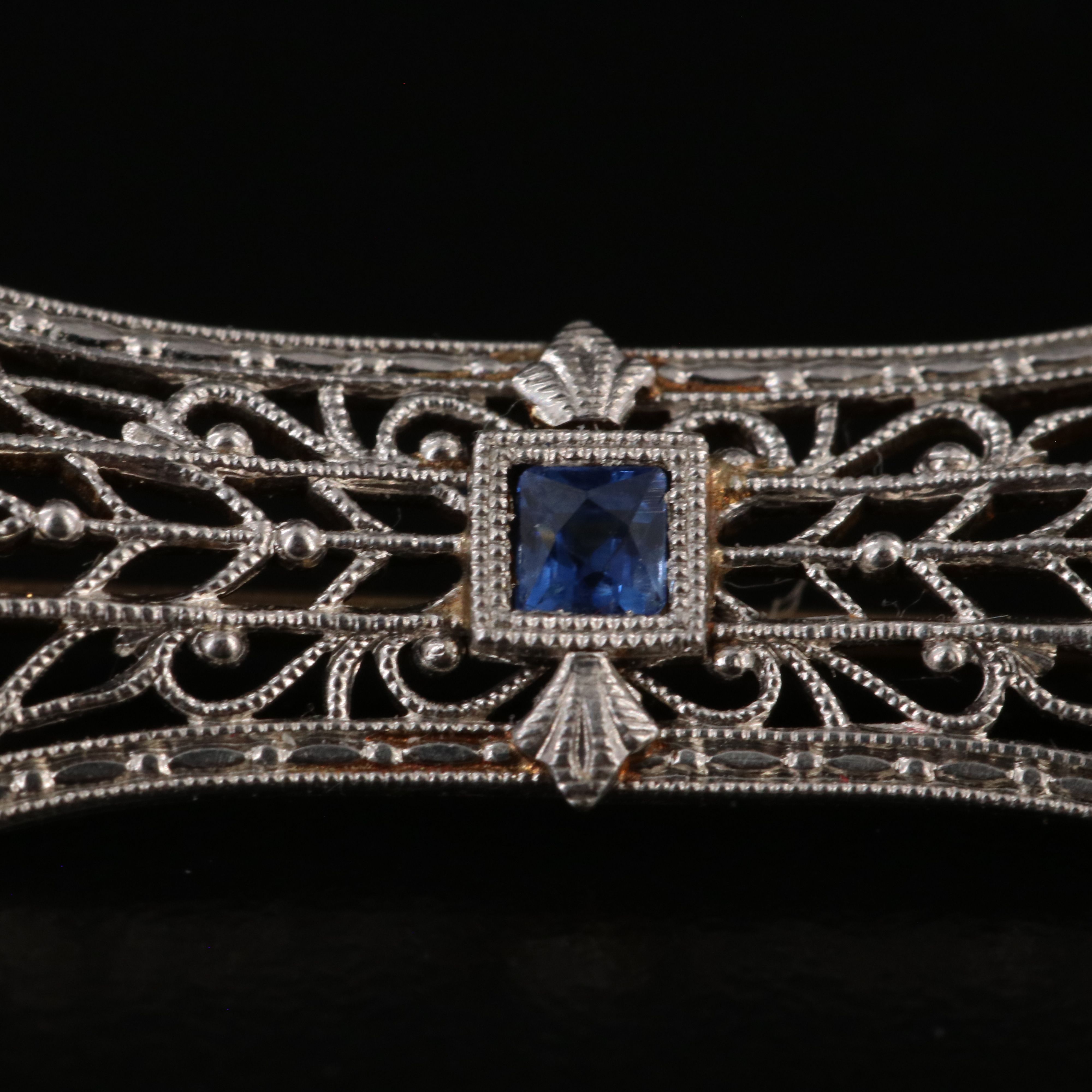 Krementz 14K Sapphire Bar Brooch with Platinum Front Trim