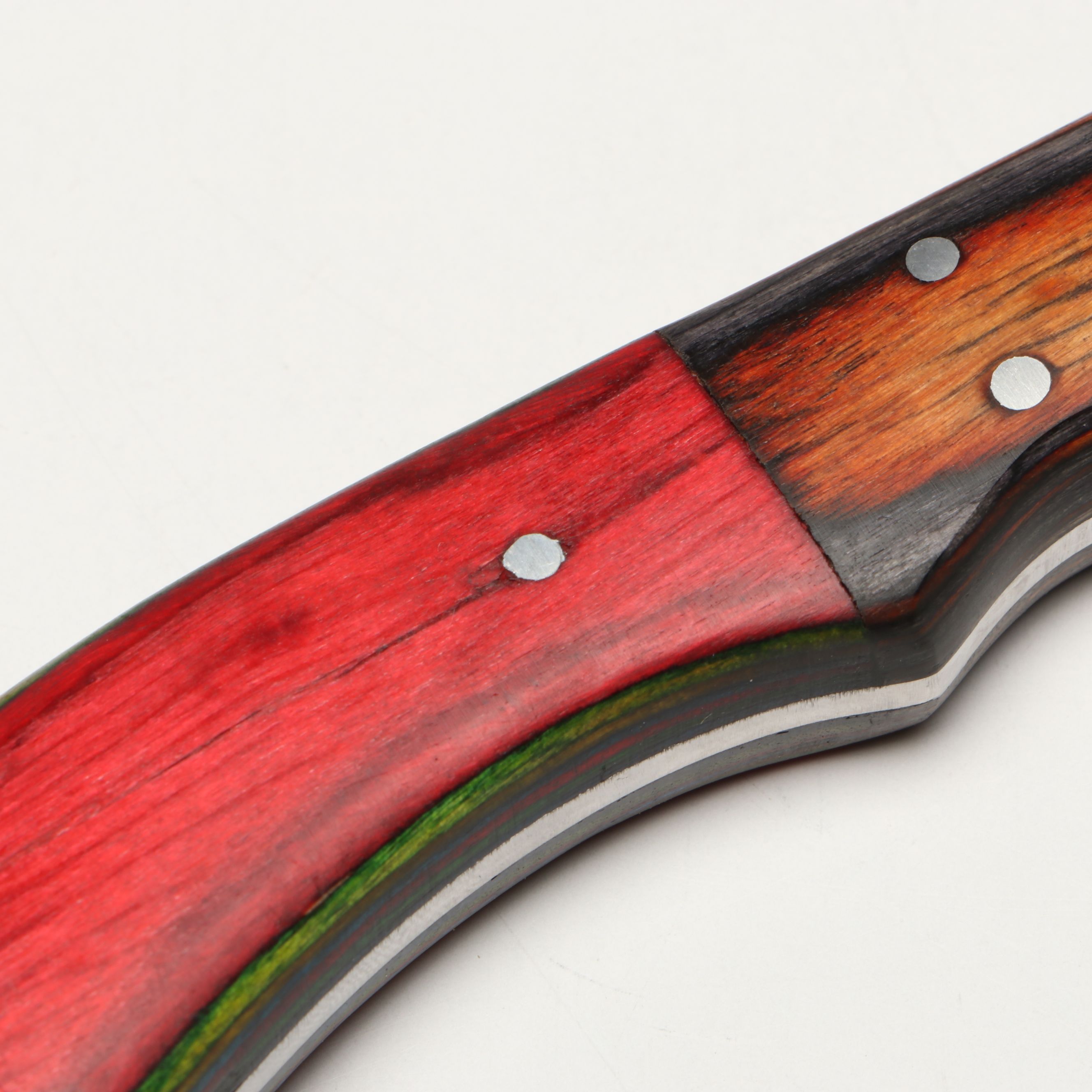 Damascus Steel Skinner and Hunting Knives in Leather Scabbards