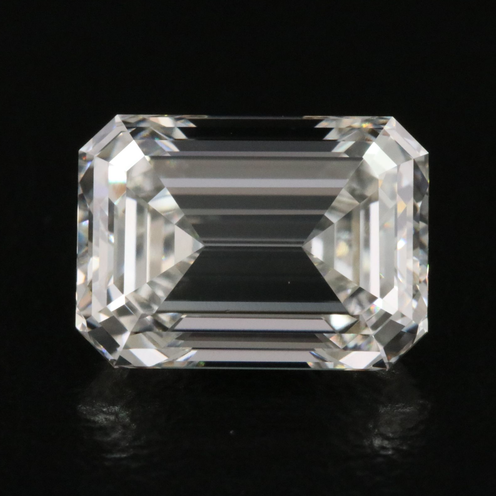 Loose 3.10 CT Lab Grown Diamond with IGI Report